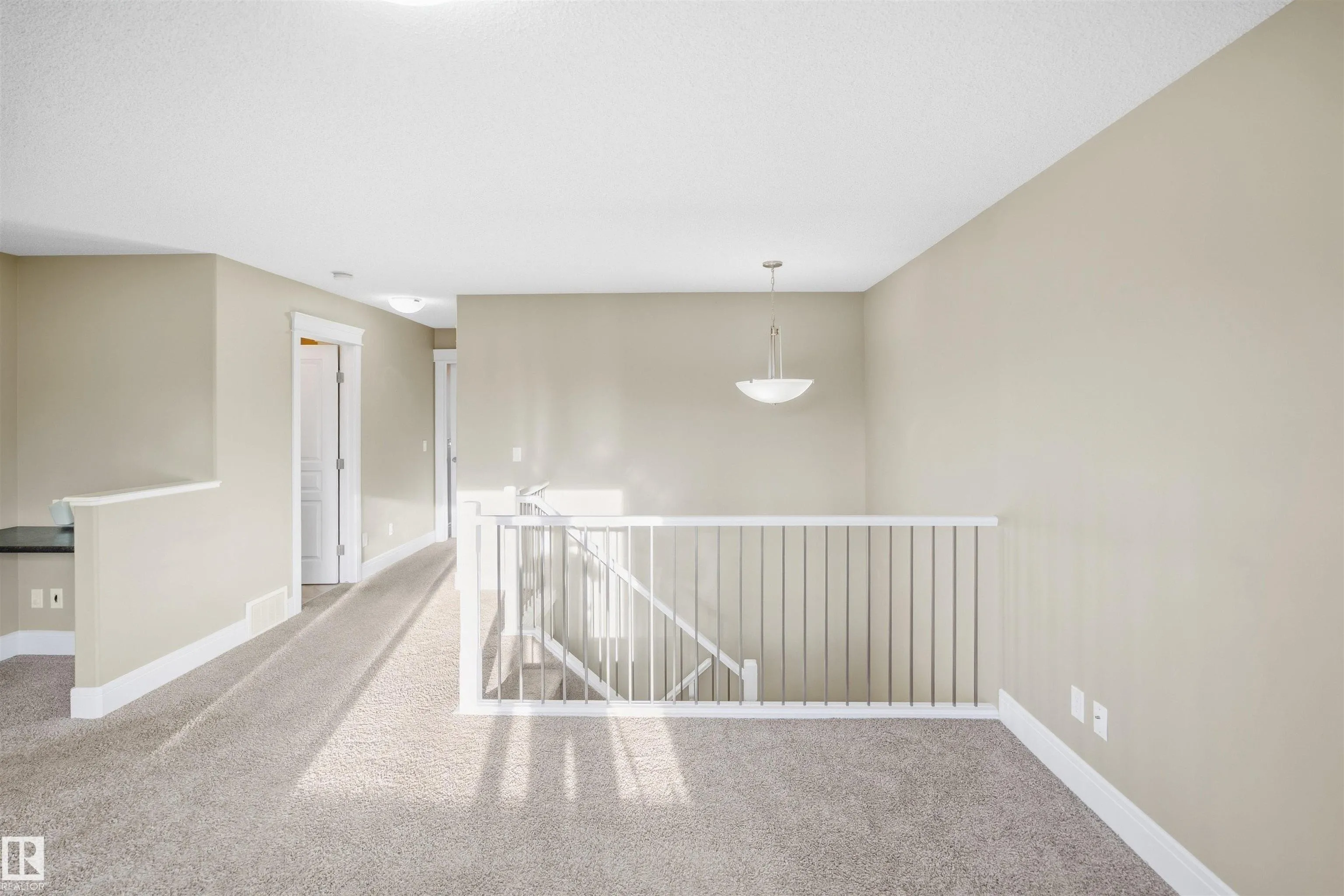 4408 CRABAPPLE LANDING