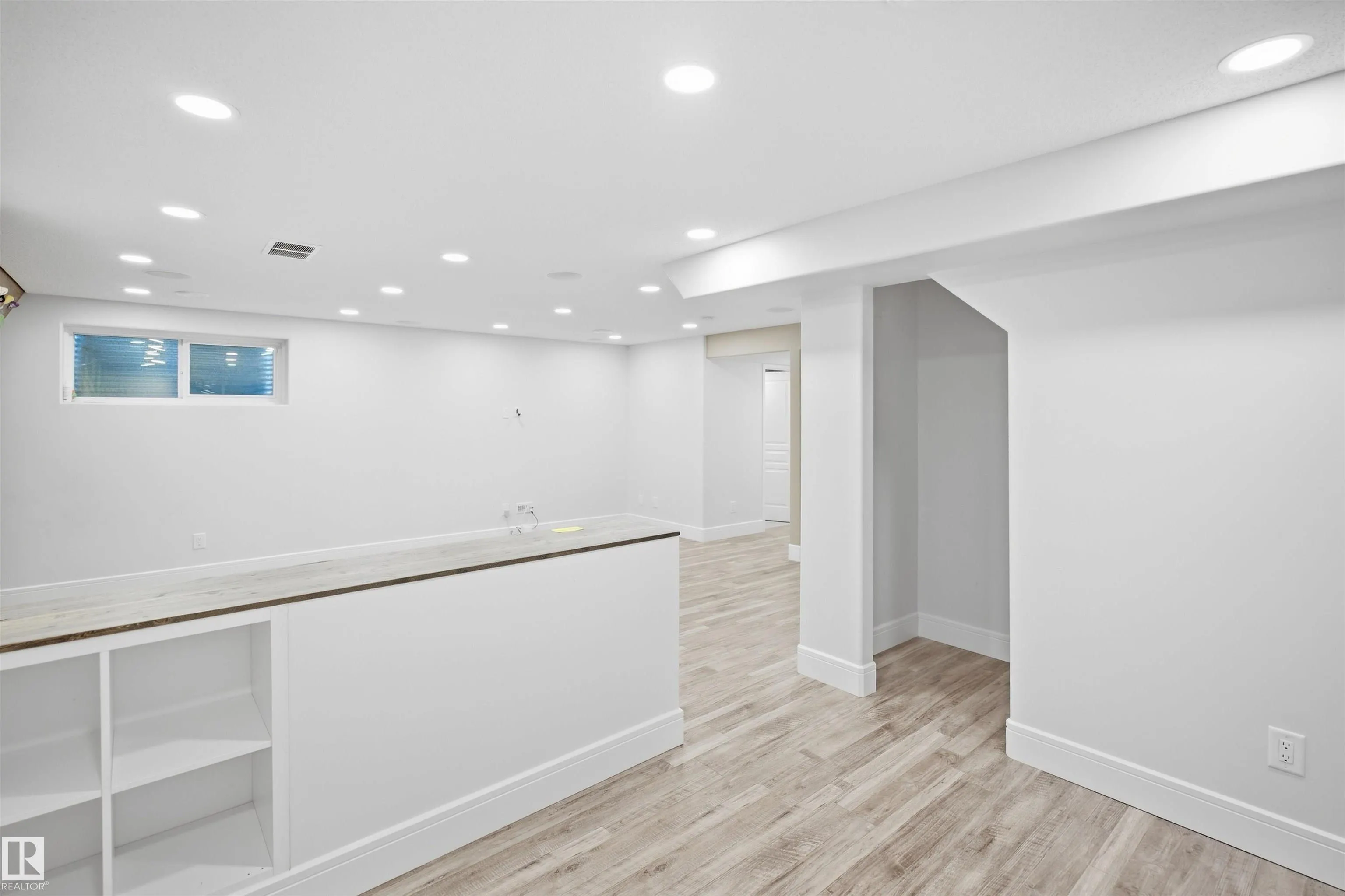 4408 CRABAPPLE LANDING
