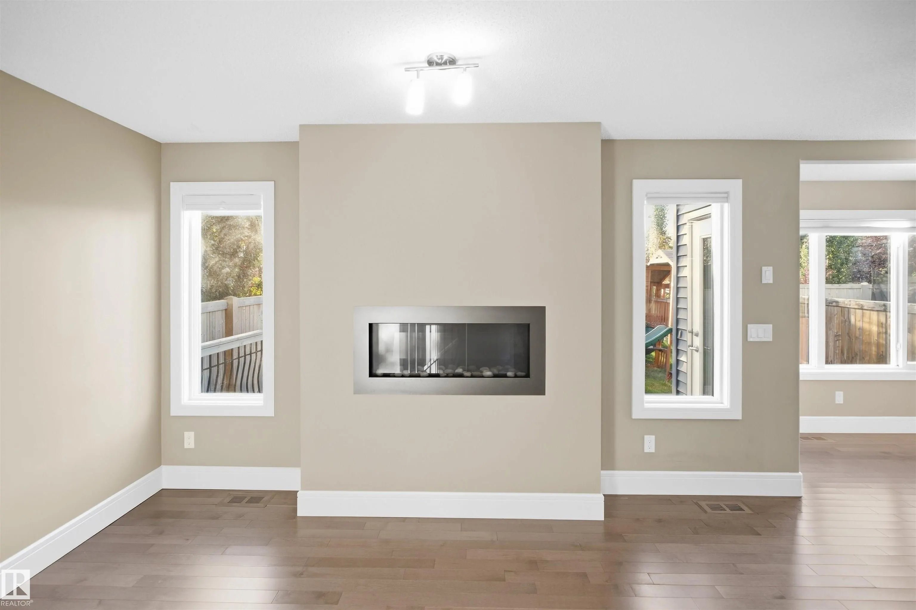 4408 CRABAPPLE LANDING