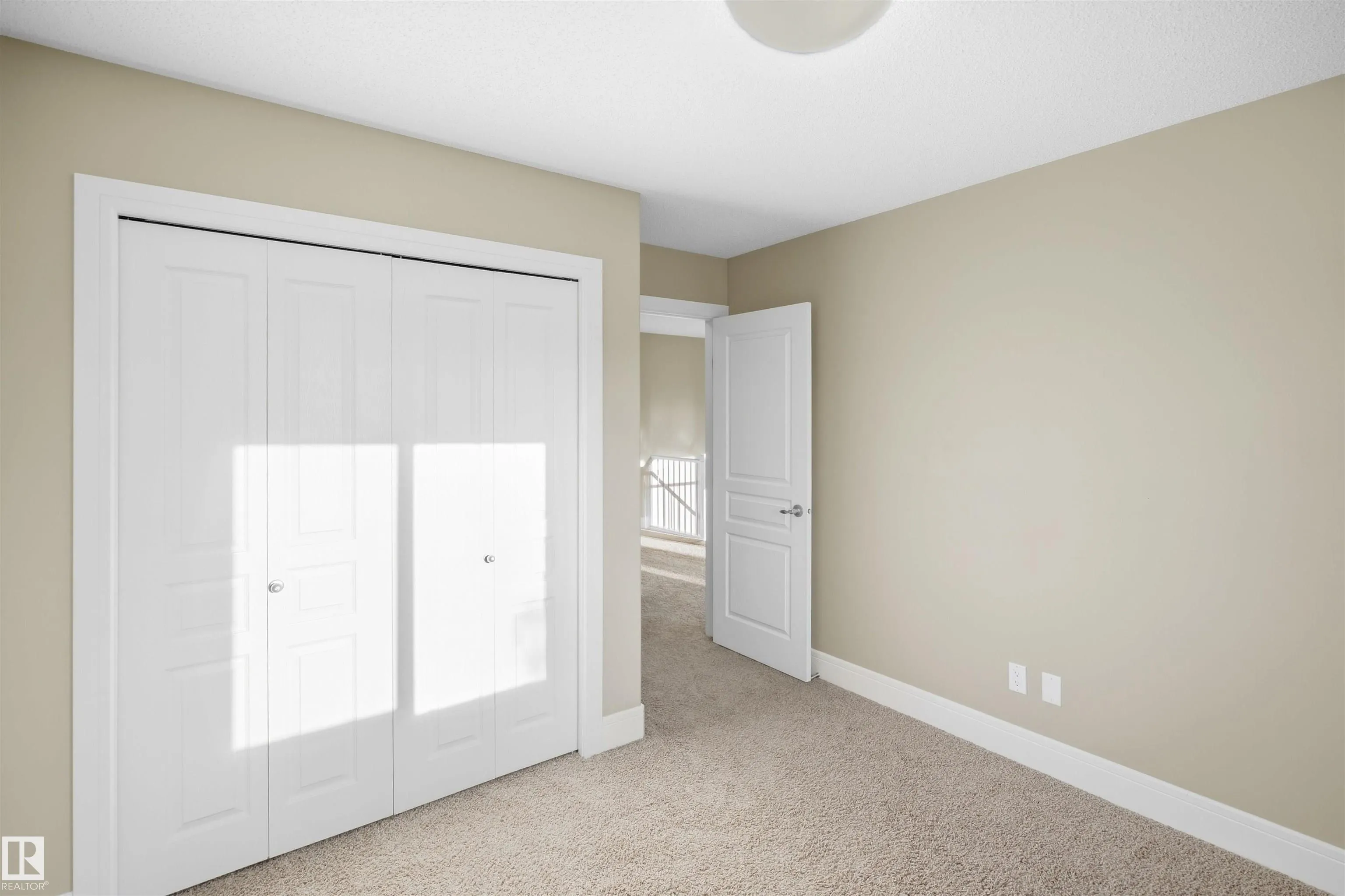 4408 CRABAPPLE LANDING