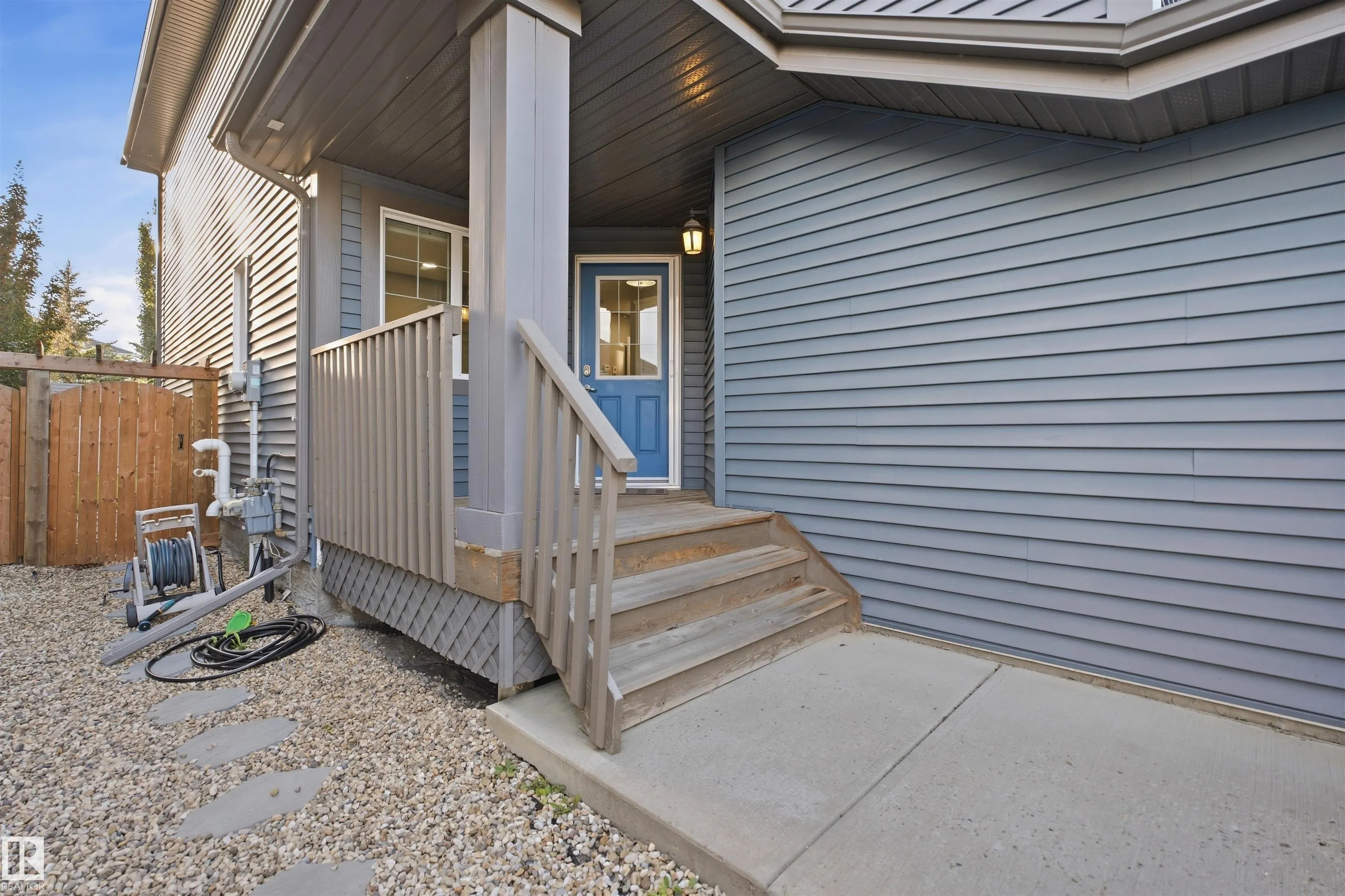 4408 CRABAPPLE LANDING