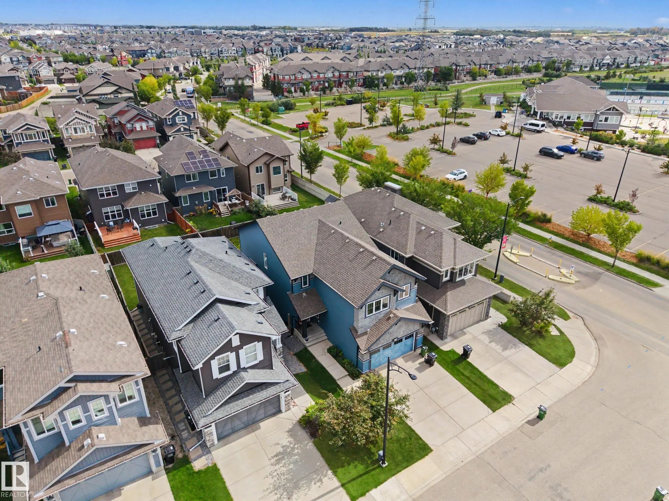 4394 CRABAPPLE Crescent