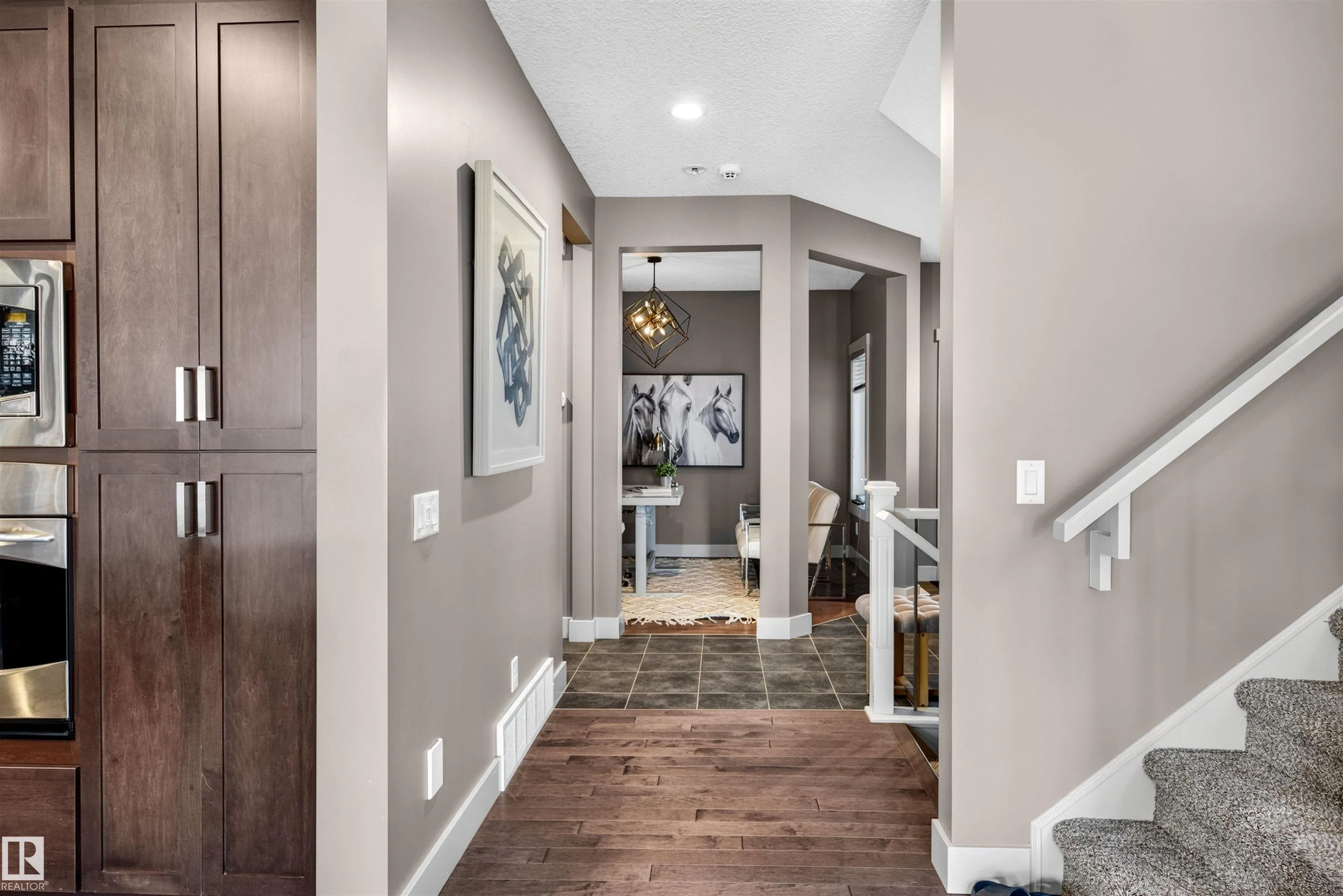 4394 CRABAPPLE Crescent