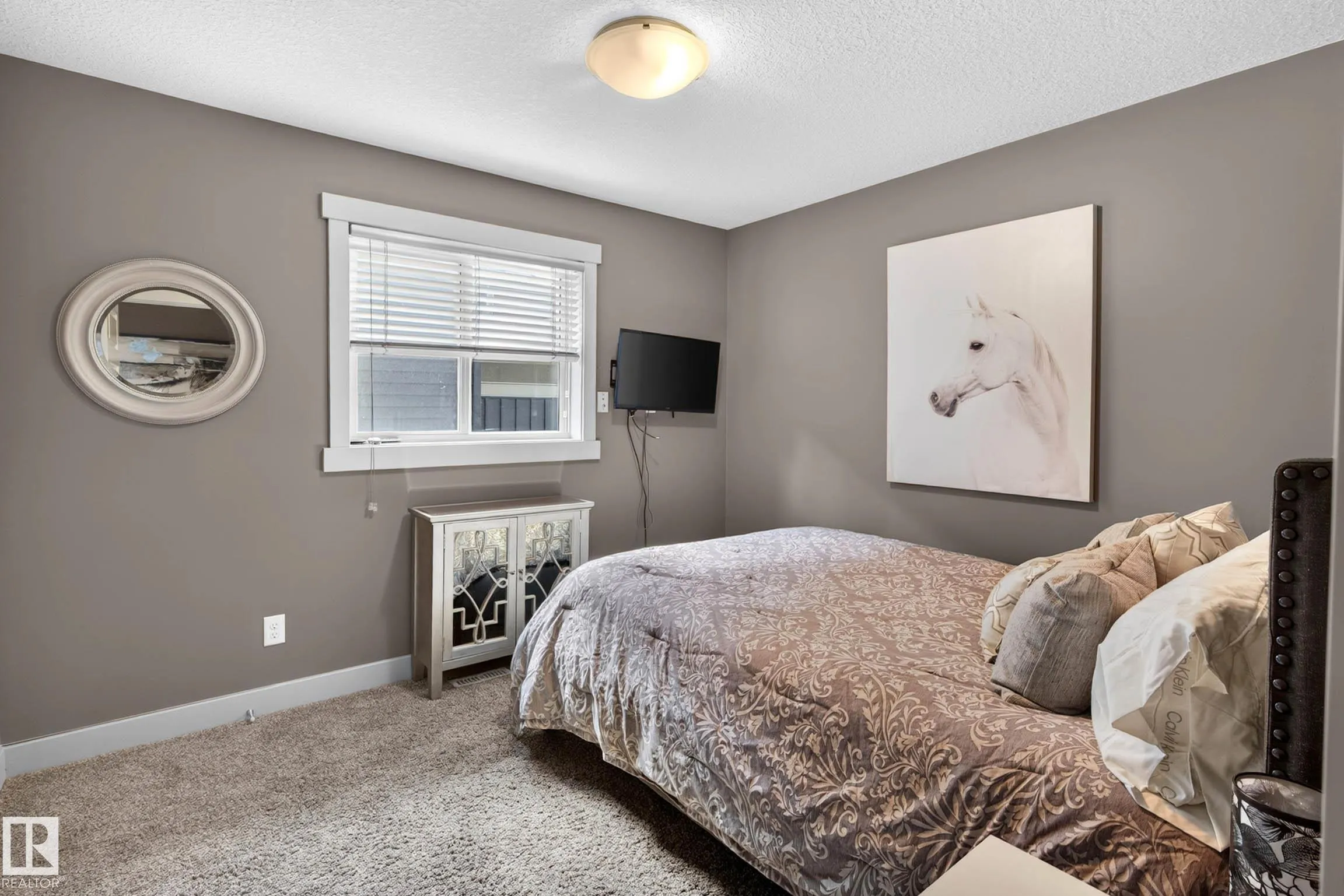 4394 CRABAPPLE Crescent