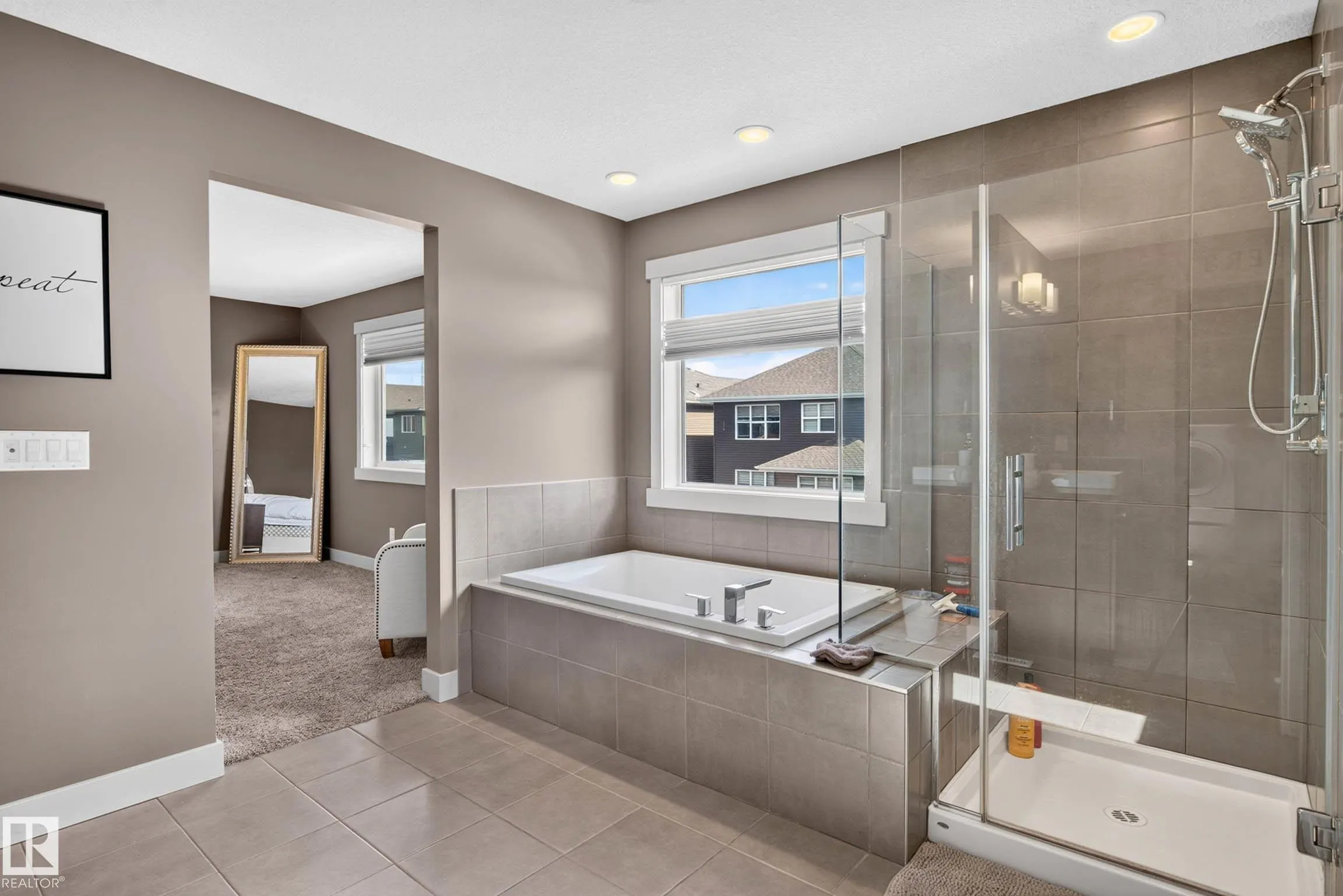 4394 CRABAPPLE Crescent
