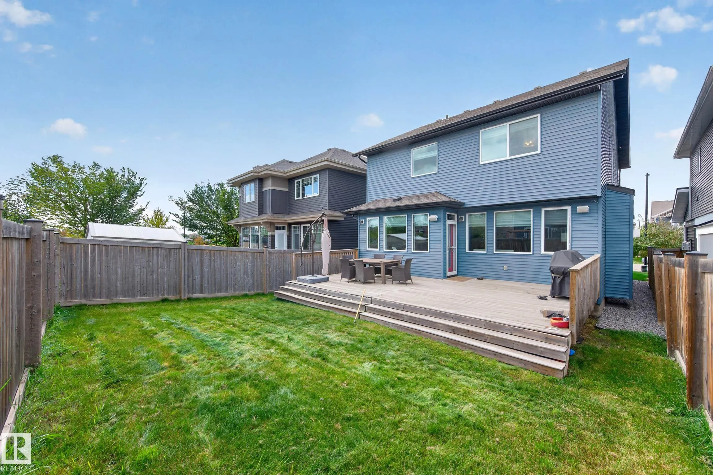 4394 CRABAPPLE Crescent