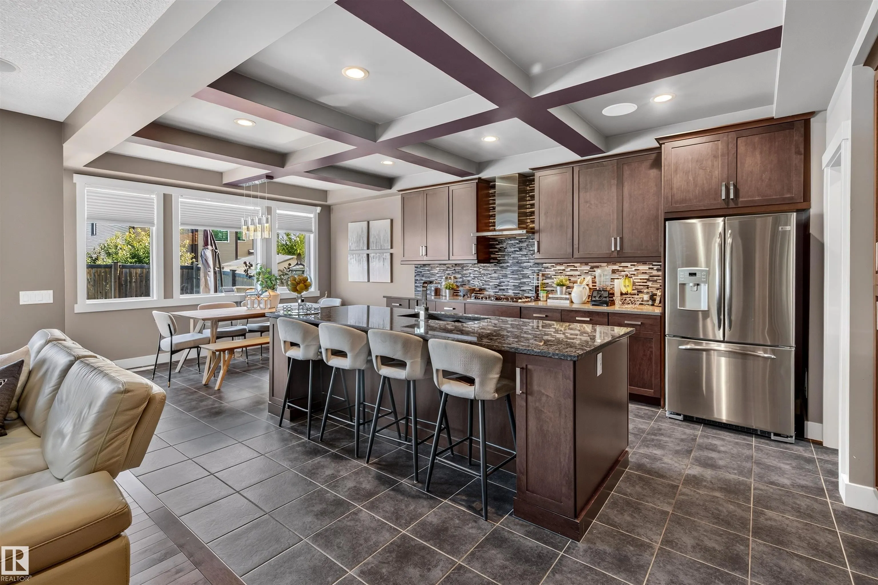 4394 CRABAPPLE Crescent