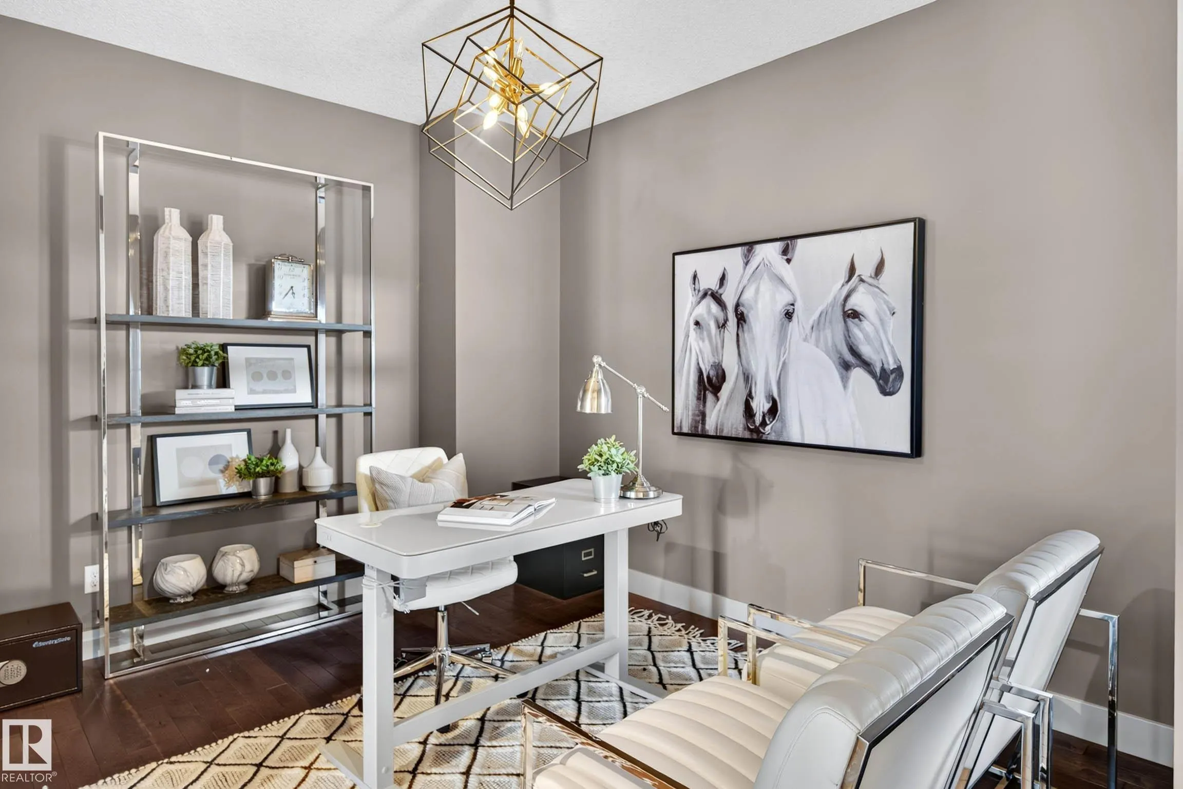 4394 CRABAPPLE Crescent
