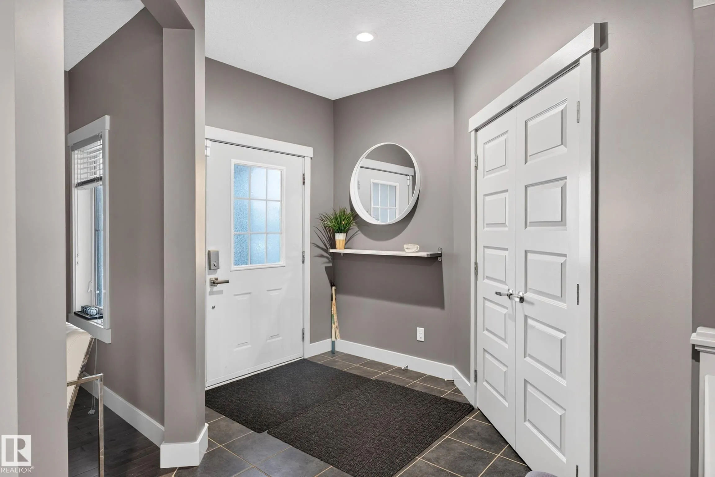 4394 CRABAPPLE Crescent