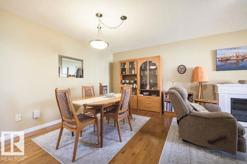 7 CRANFORD Way