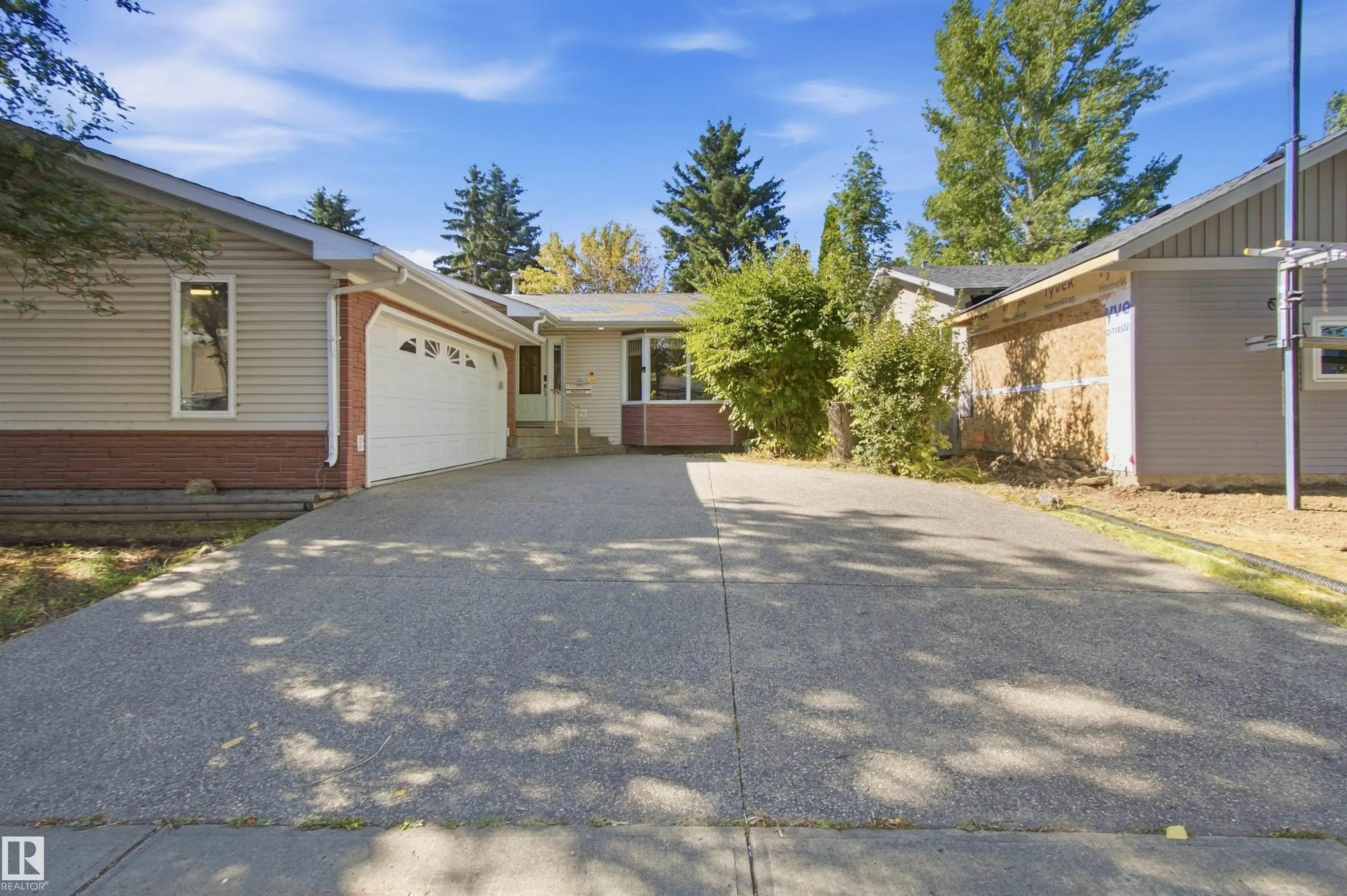 1006 Lueders Crescent