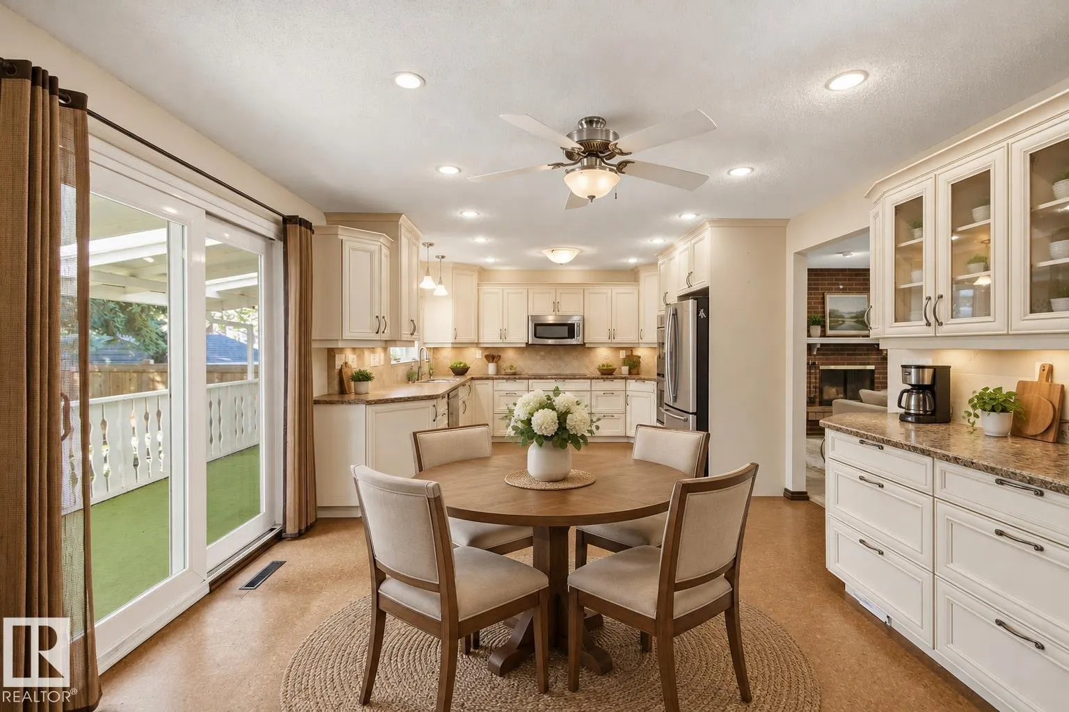 1006 Lueders Crescent
