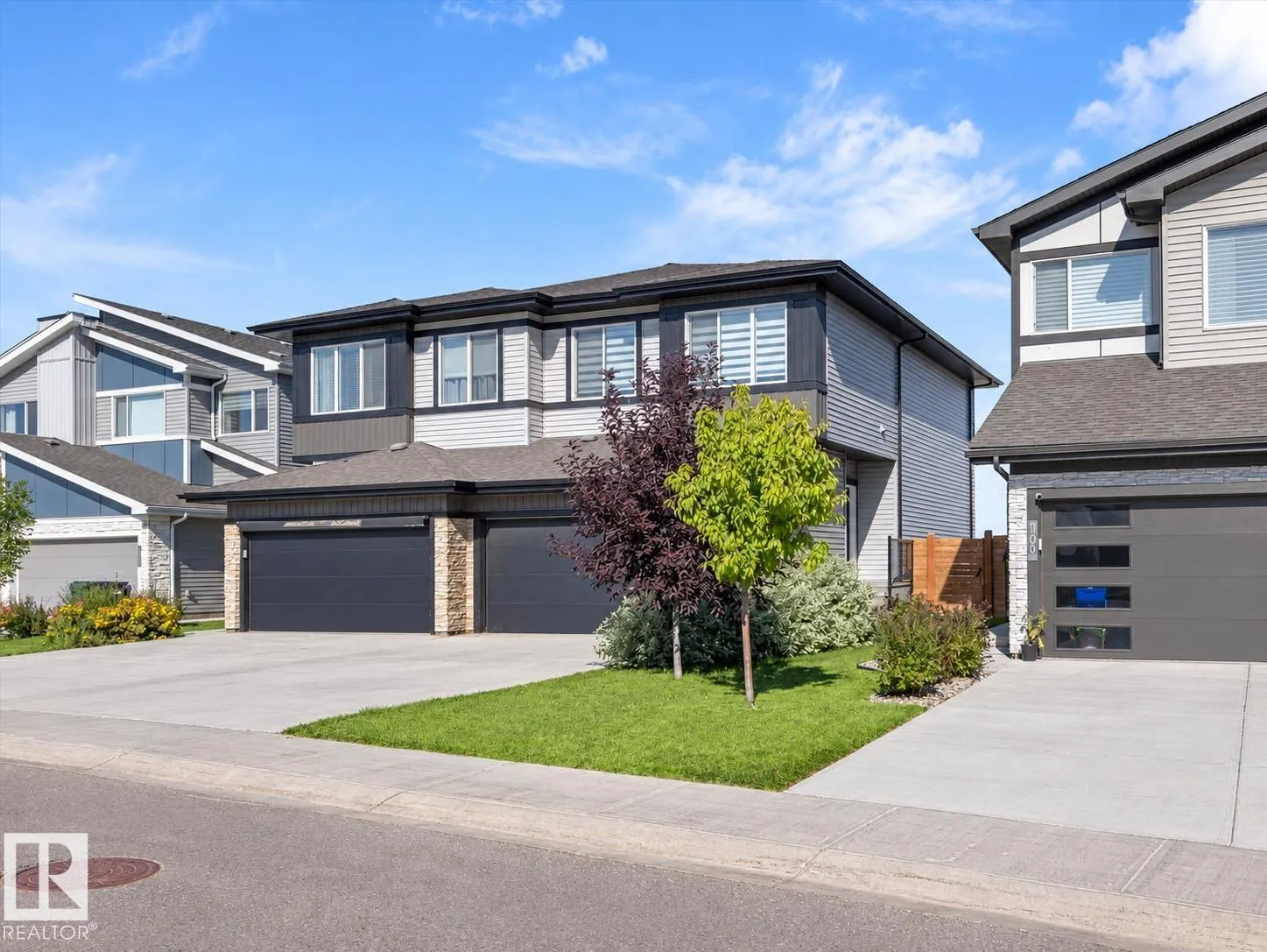 102 KINGSBURY Circle