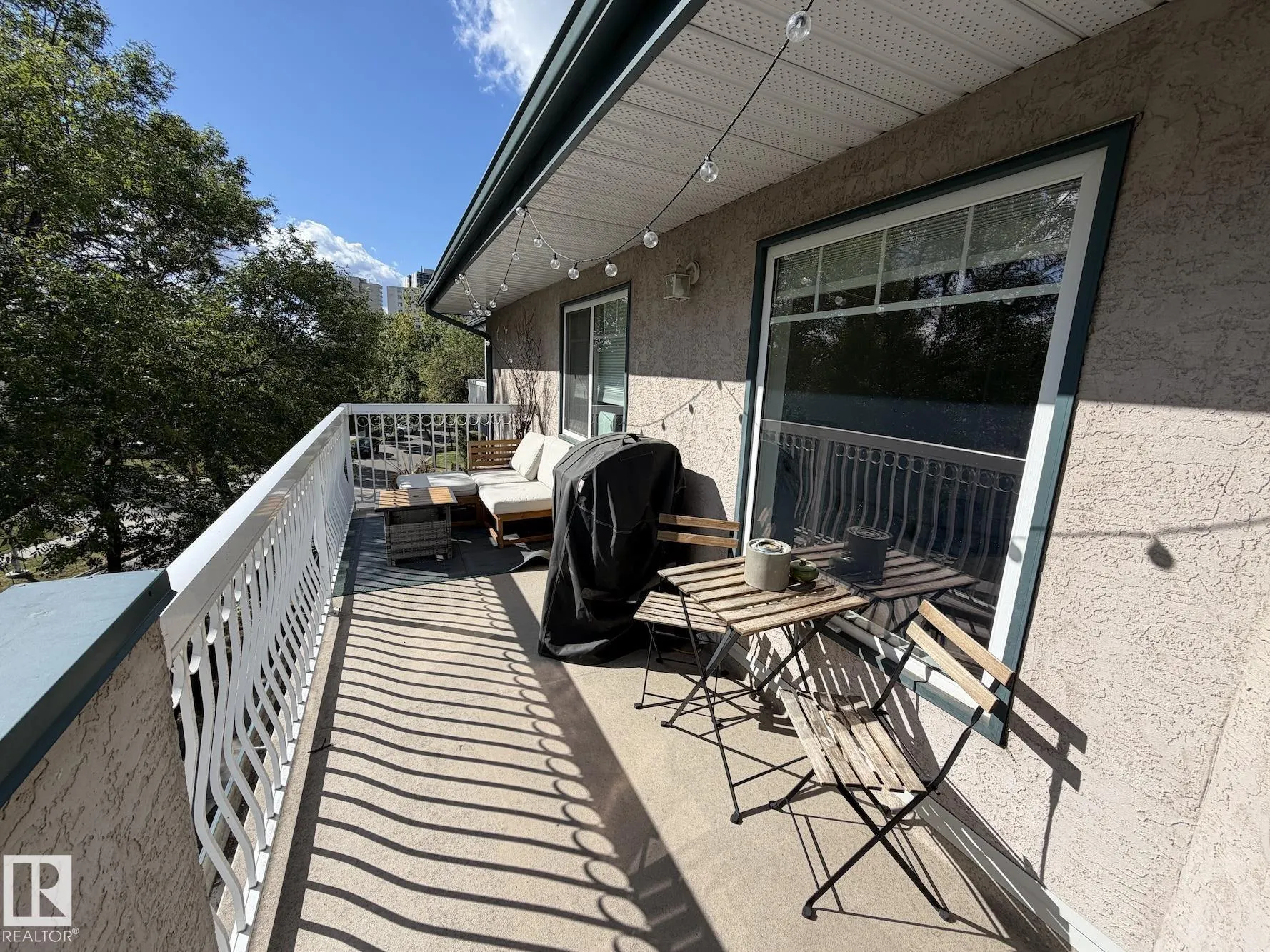 8909 100 Street