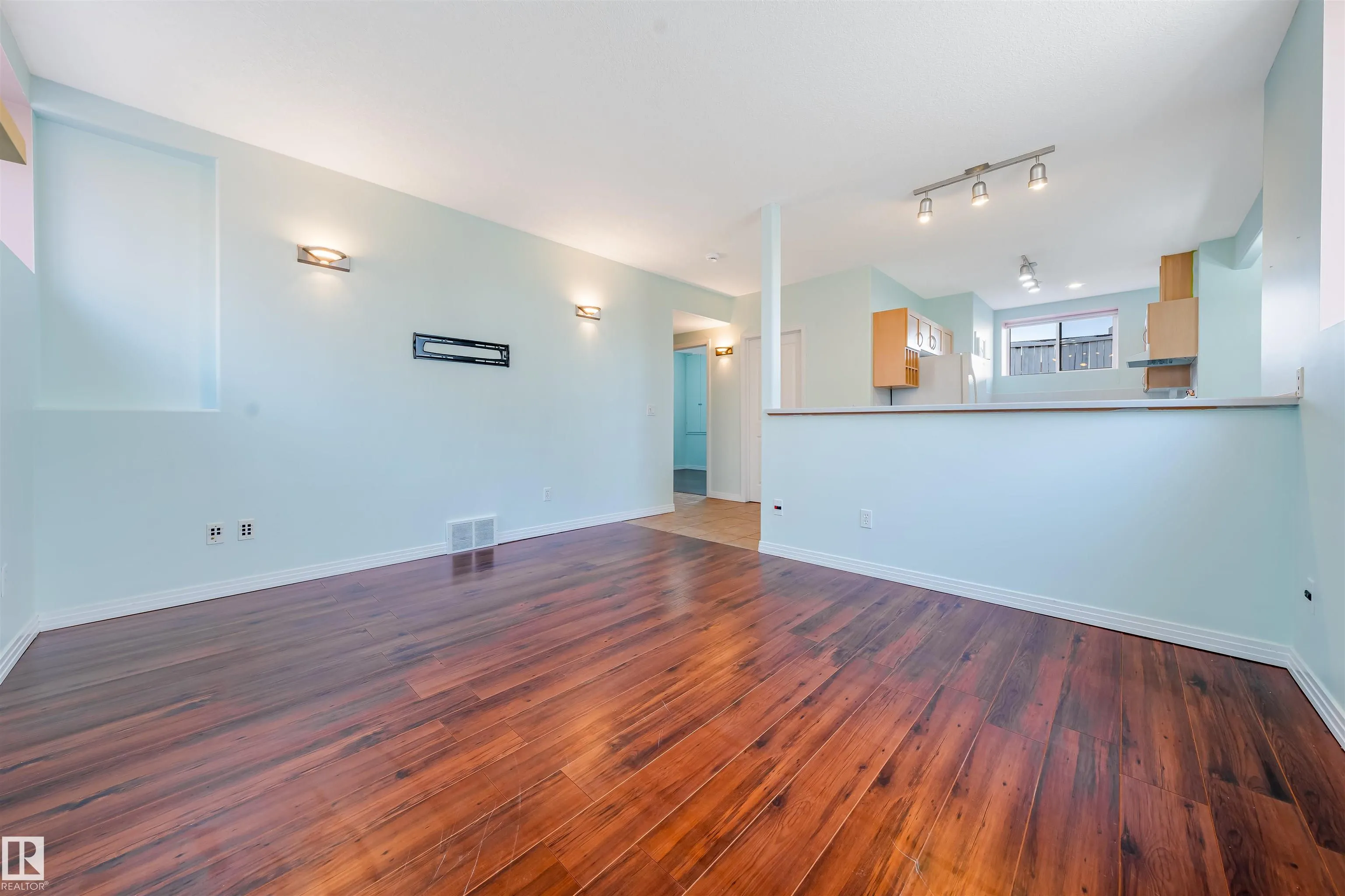 13023 HUDSON Way