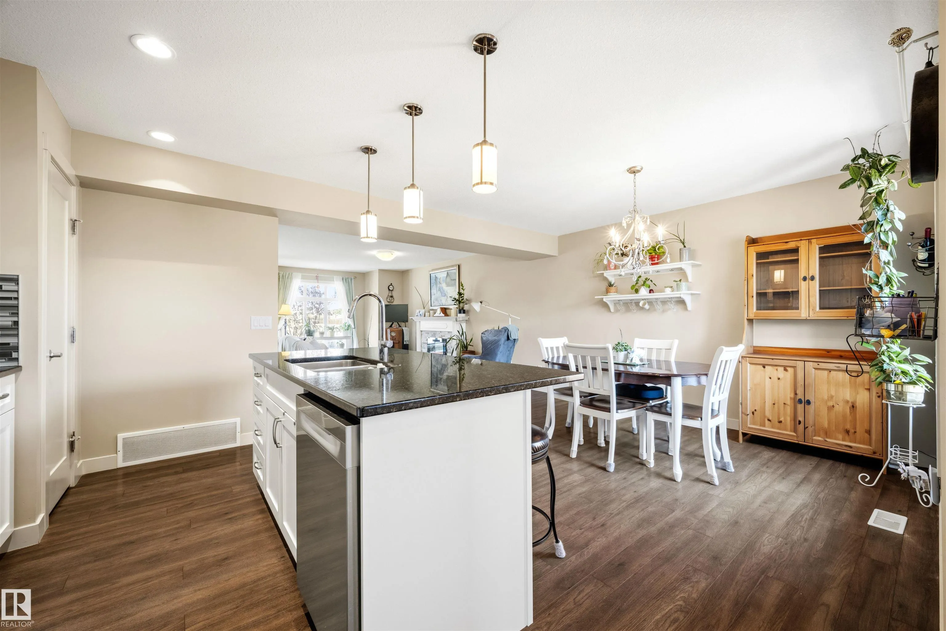 4478 ANNETT Common