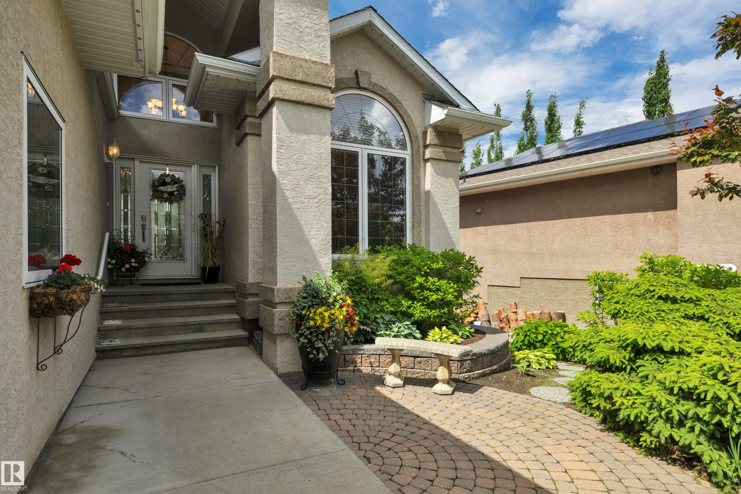 38 SHORES Drive