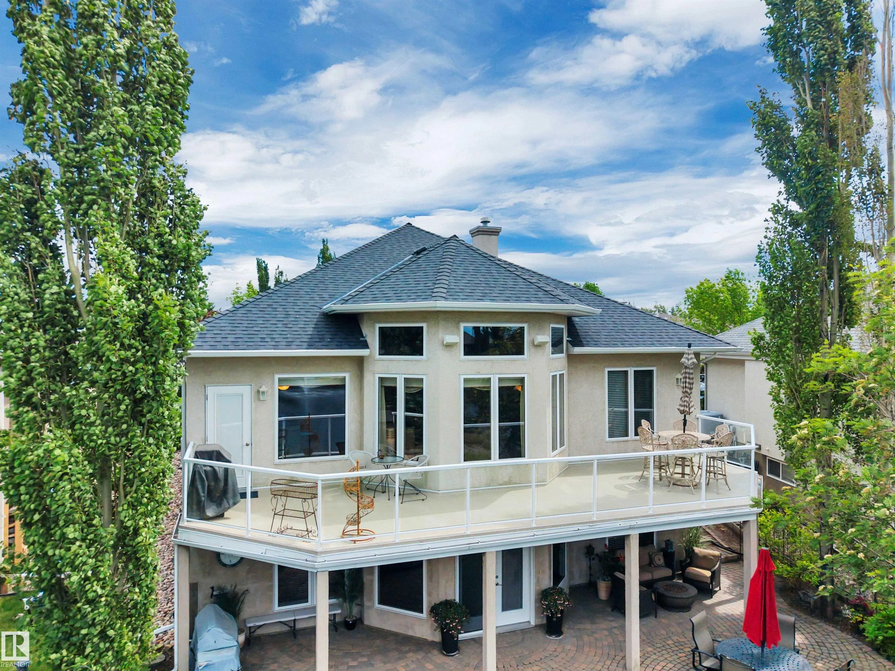 38 SHORES Drive