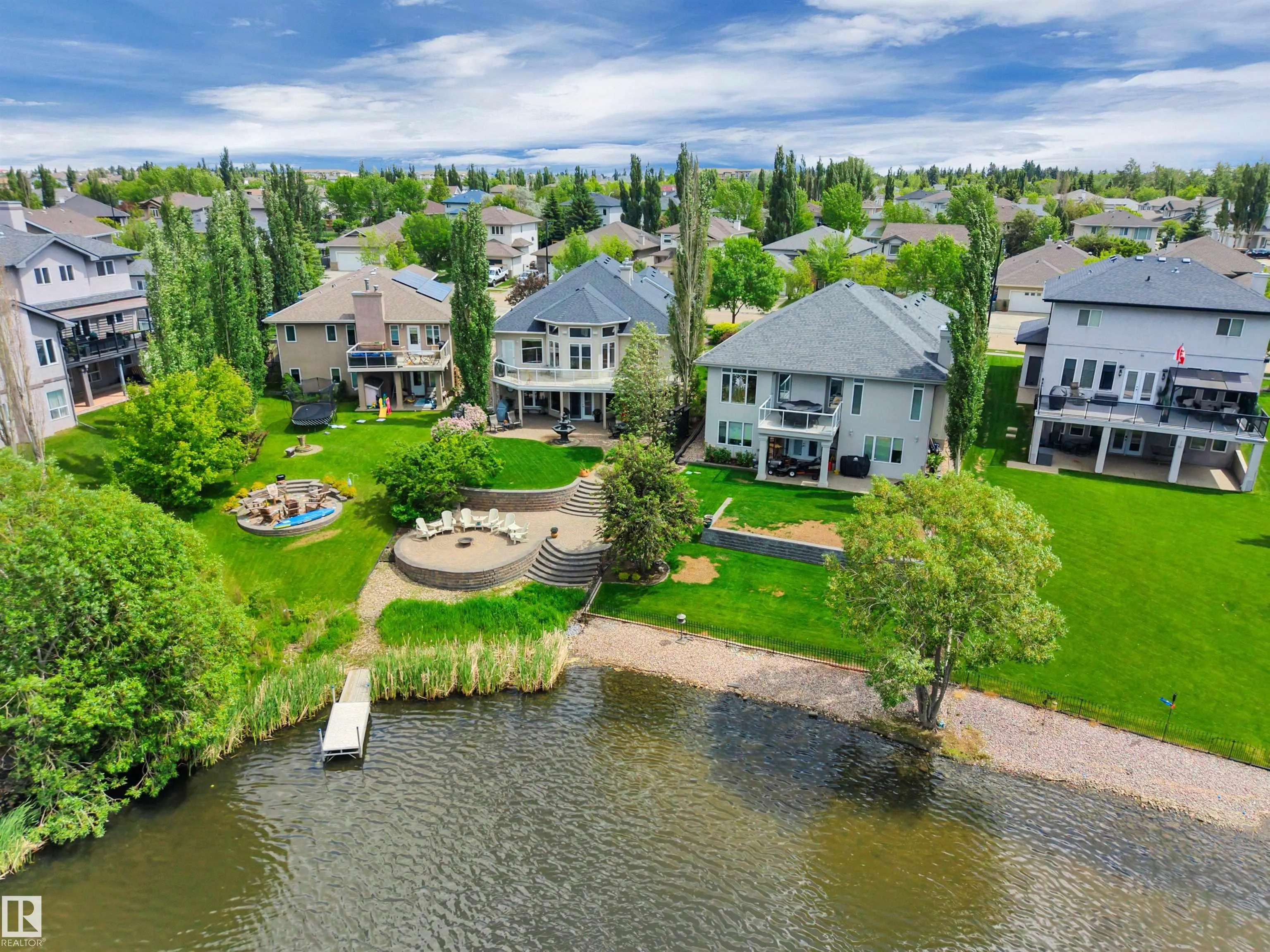 38 SHORES Drive