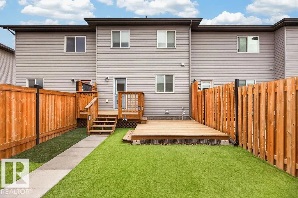 33 SIENNA Boulevard