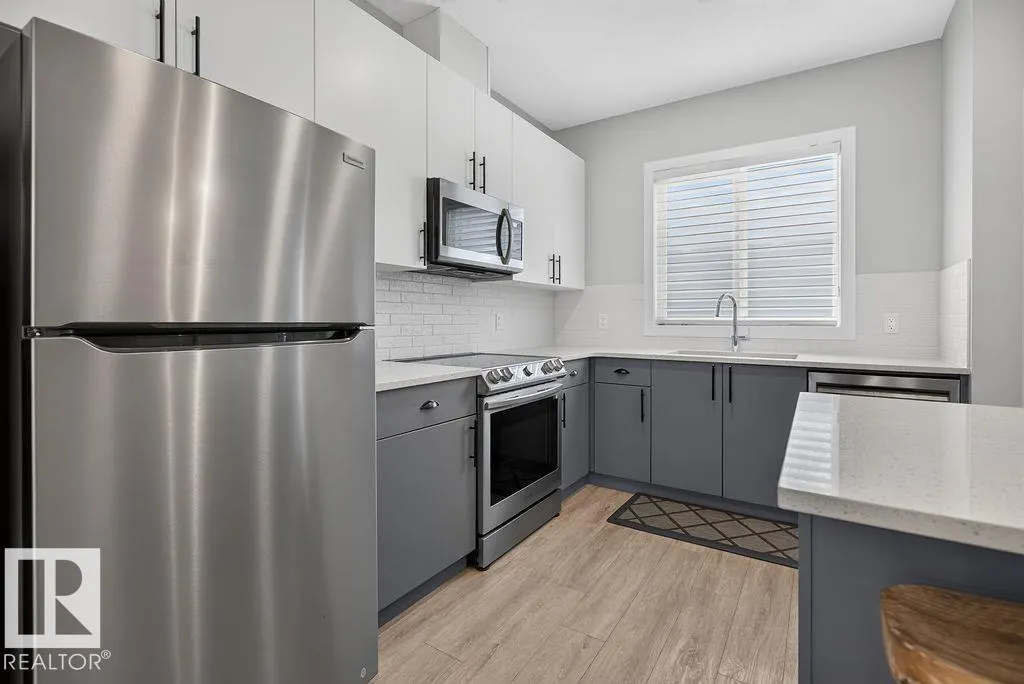 33 SIENNA Boulevard