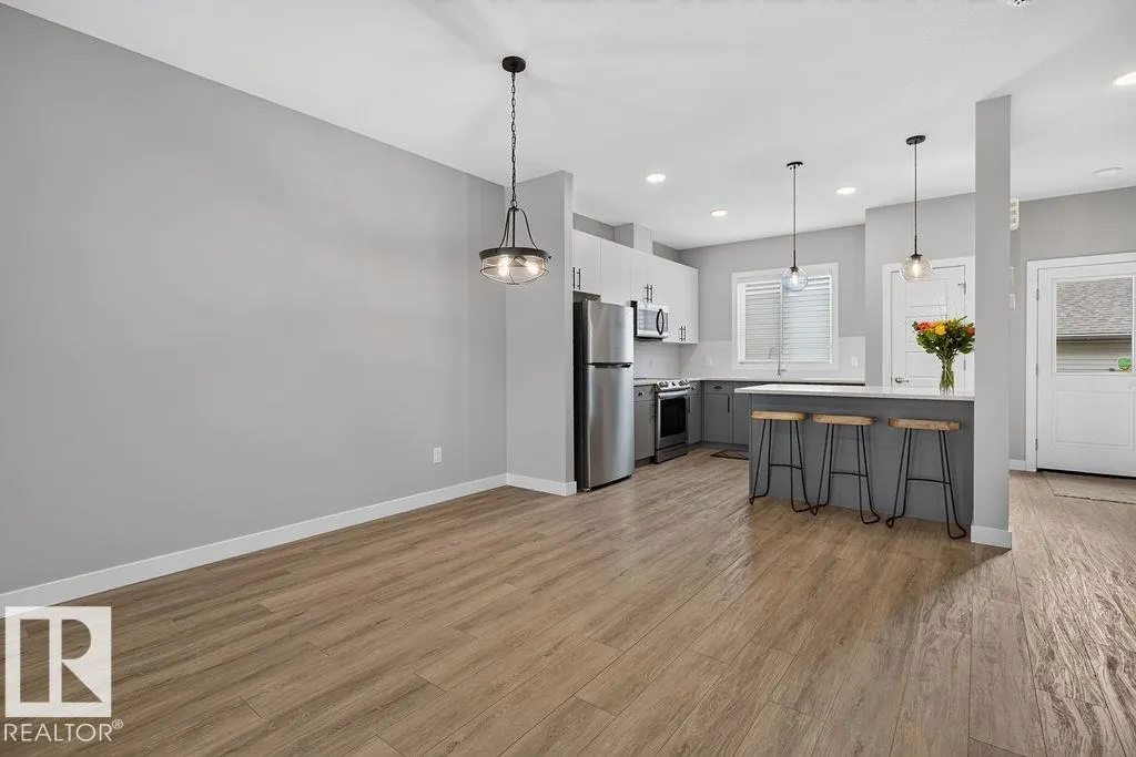 33 SIENNA Boulevard