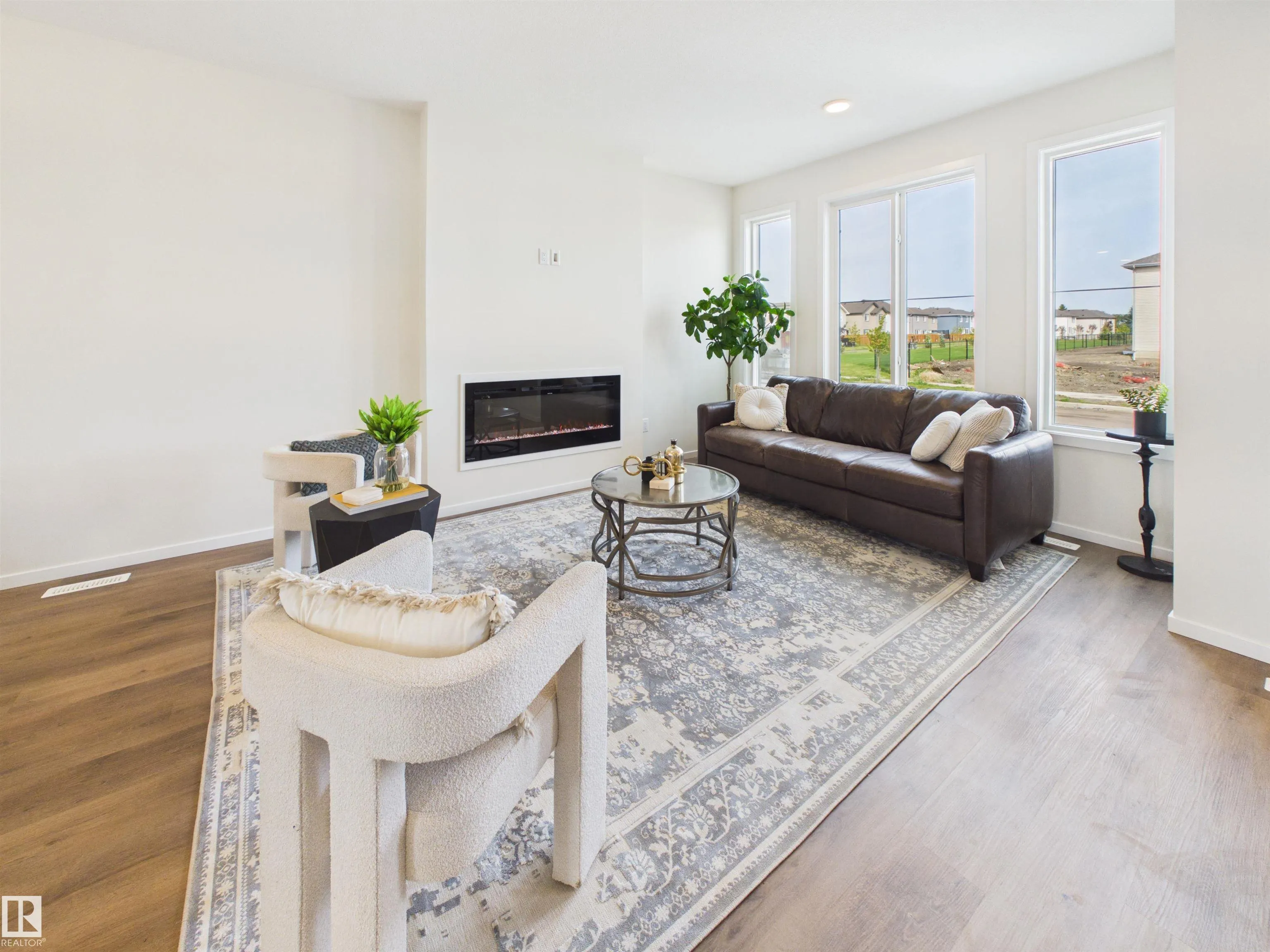 87 SERENO Lane