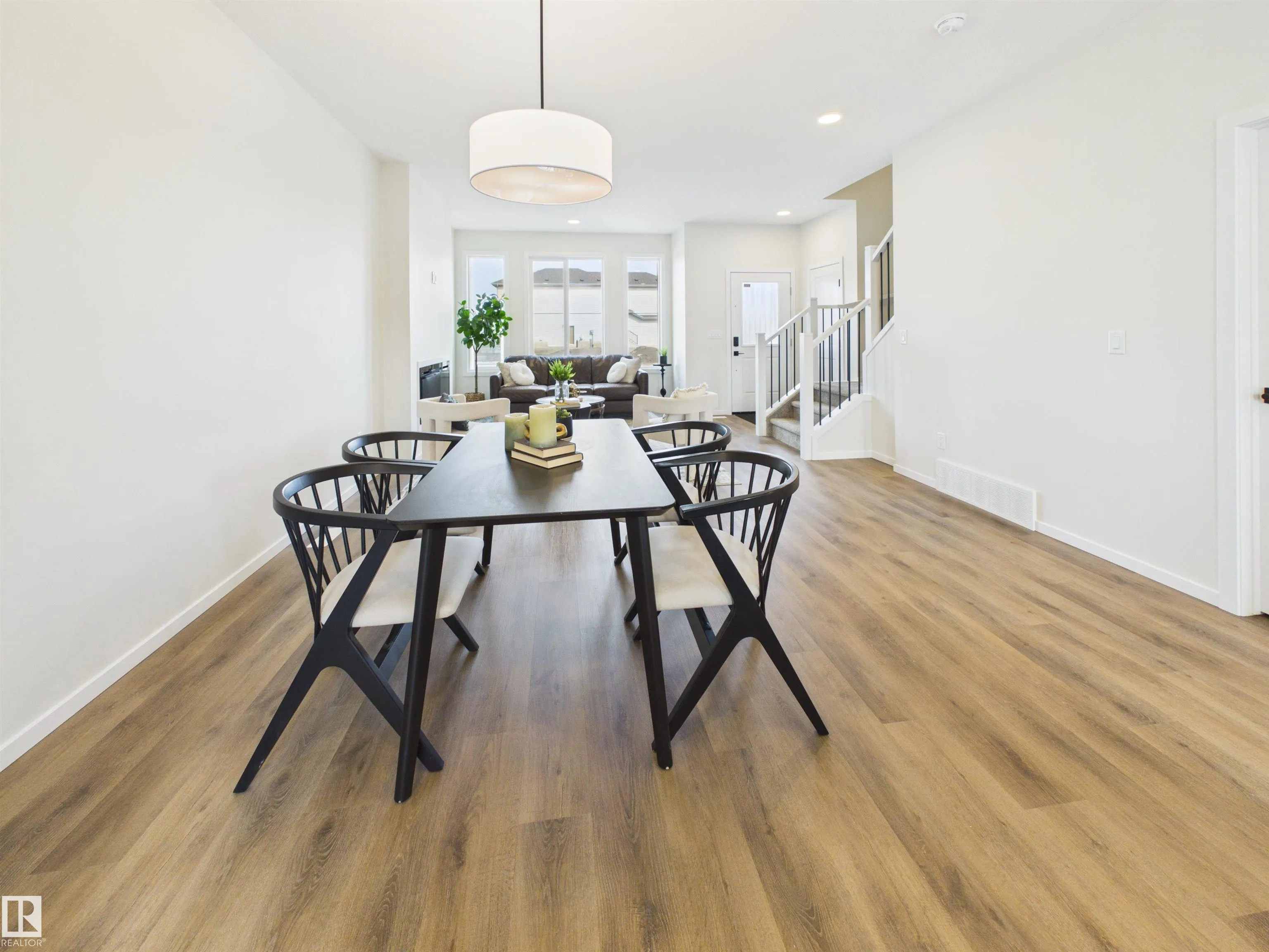 87 SERENO Lane