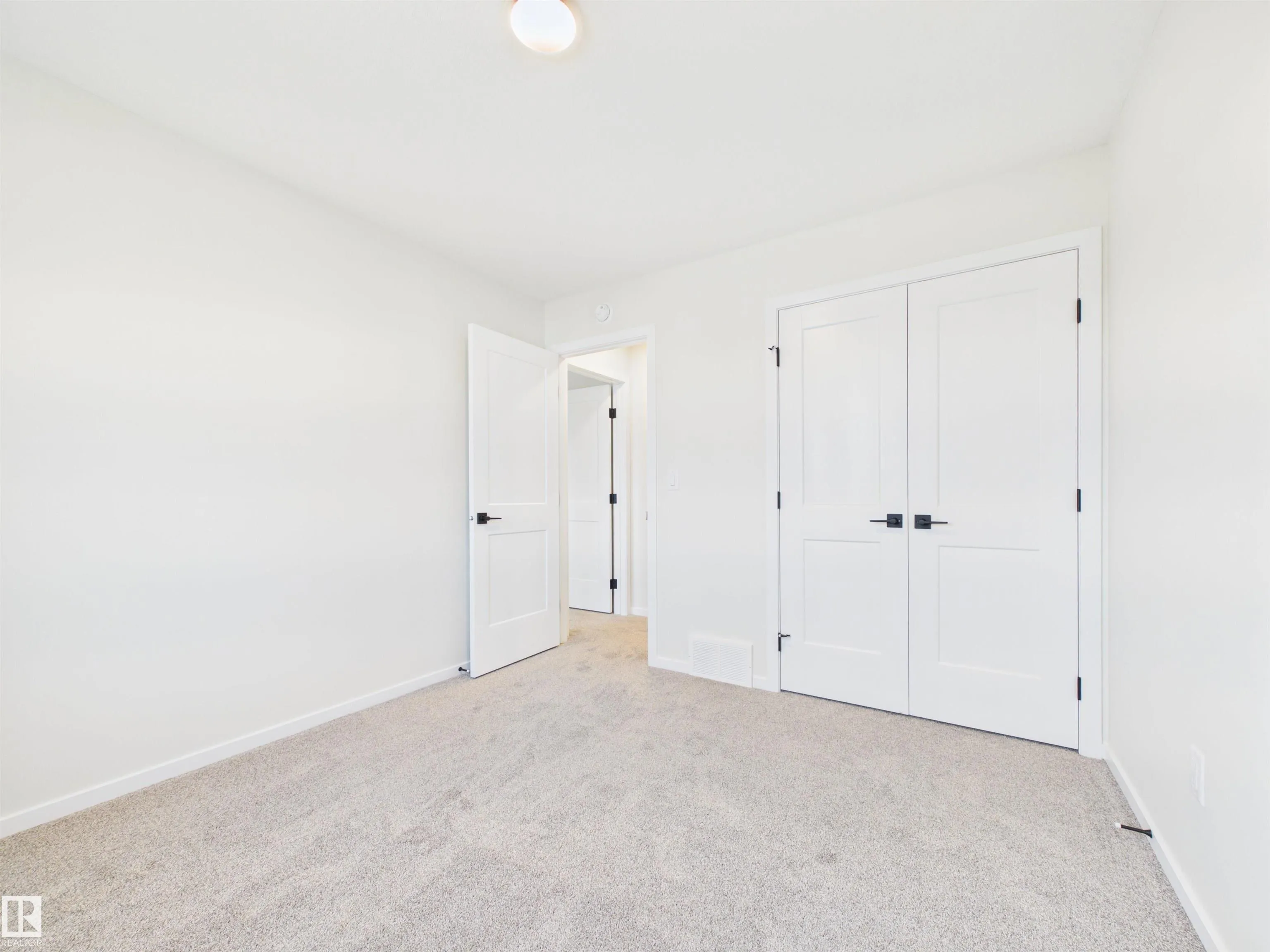 87 SERENO Lane