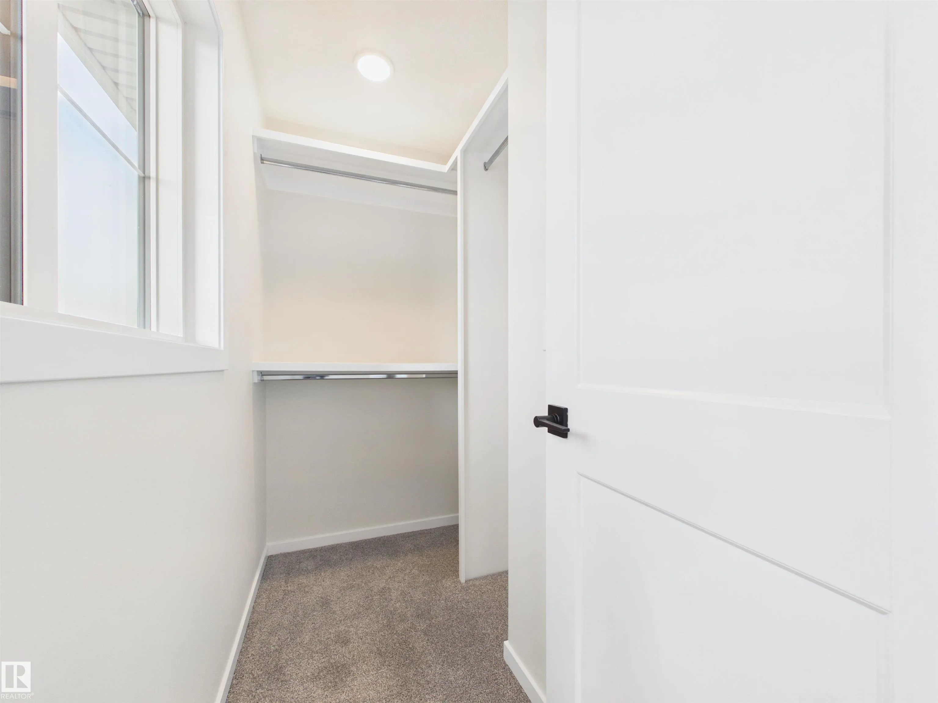 87 SERENO Lane
