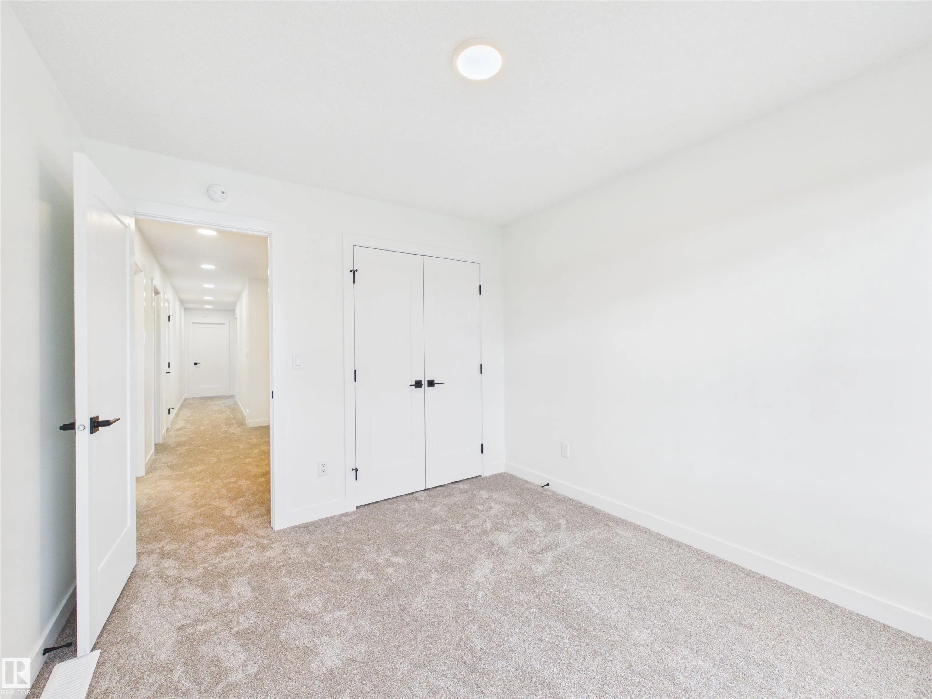 120 CALEDON Crescent