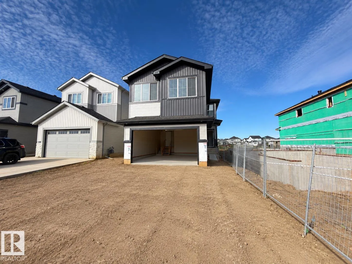 120 CALEDON Crescent