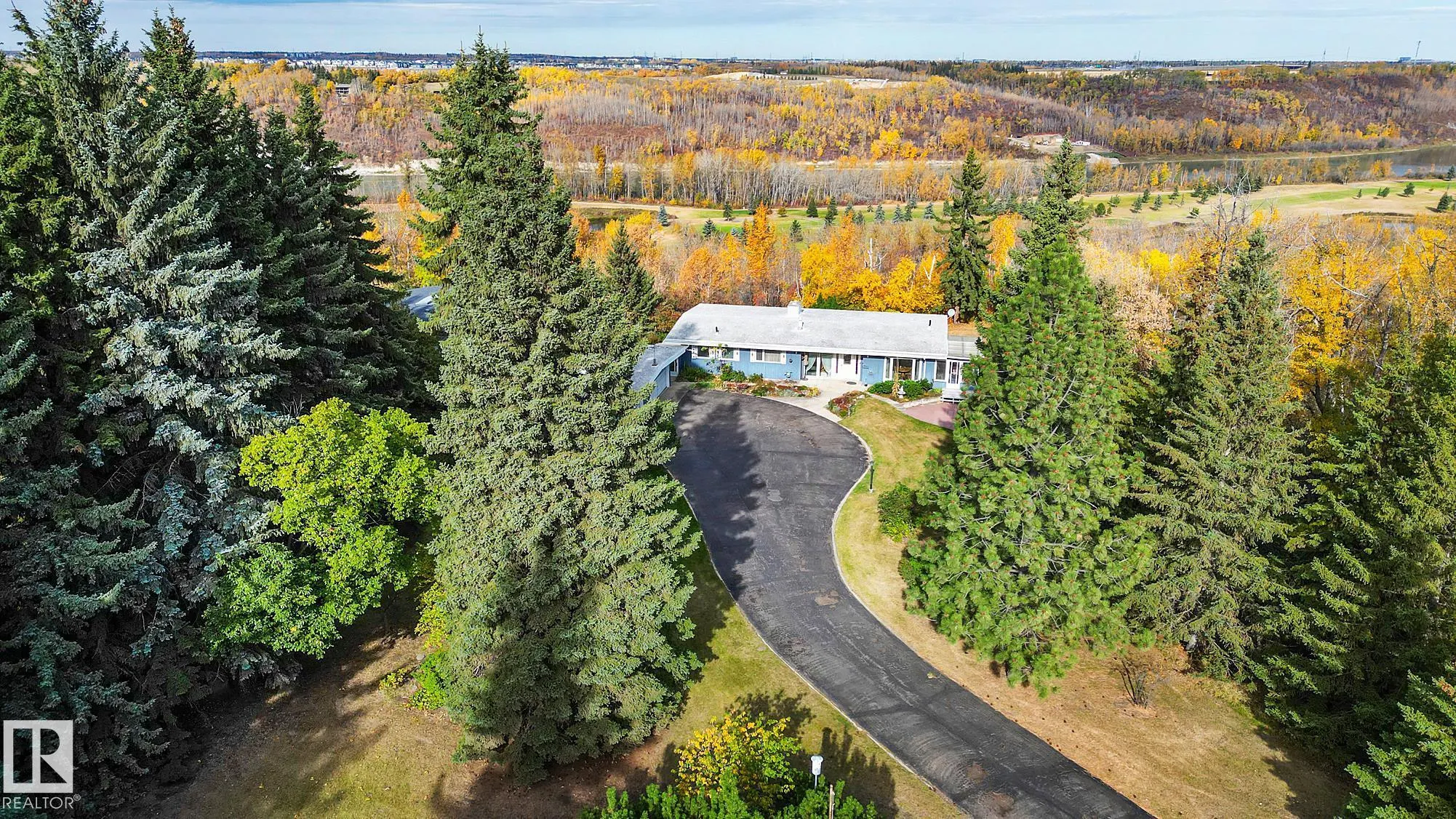 140 WINDERMERE Drive