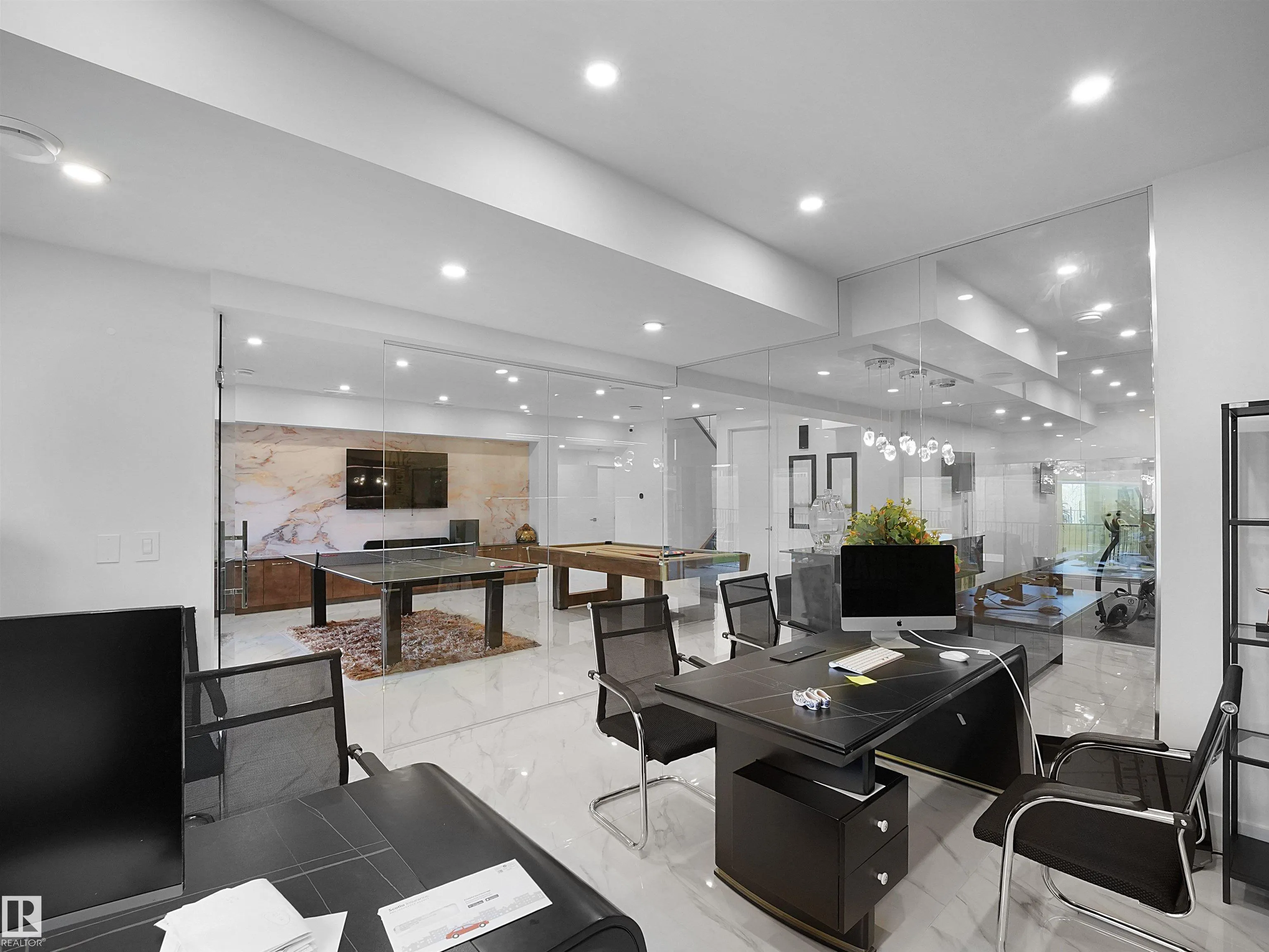 4809 WOOLSEY Lane