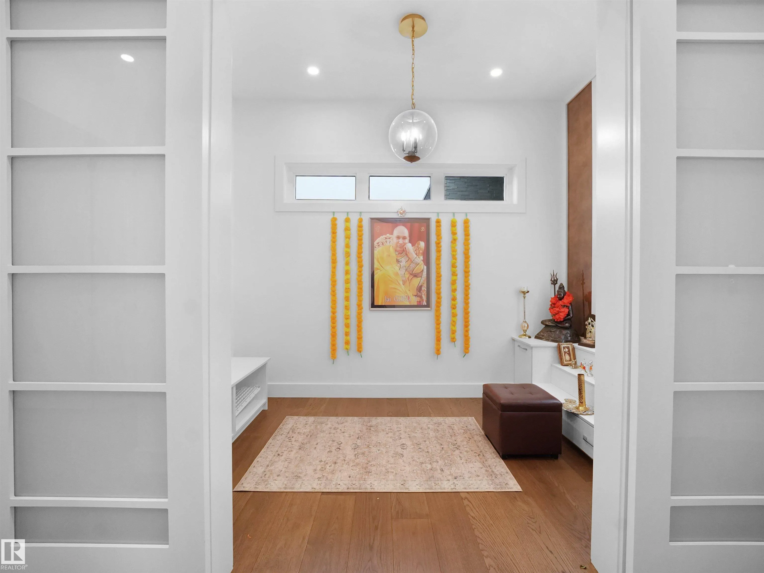 4809 WOOLSEY Lane