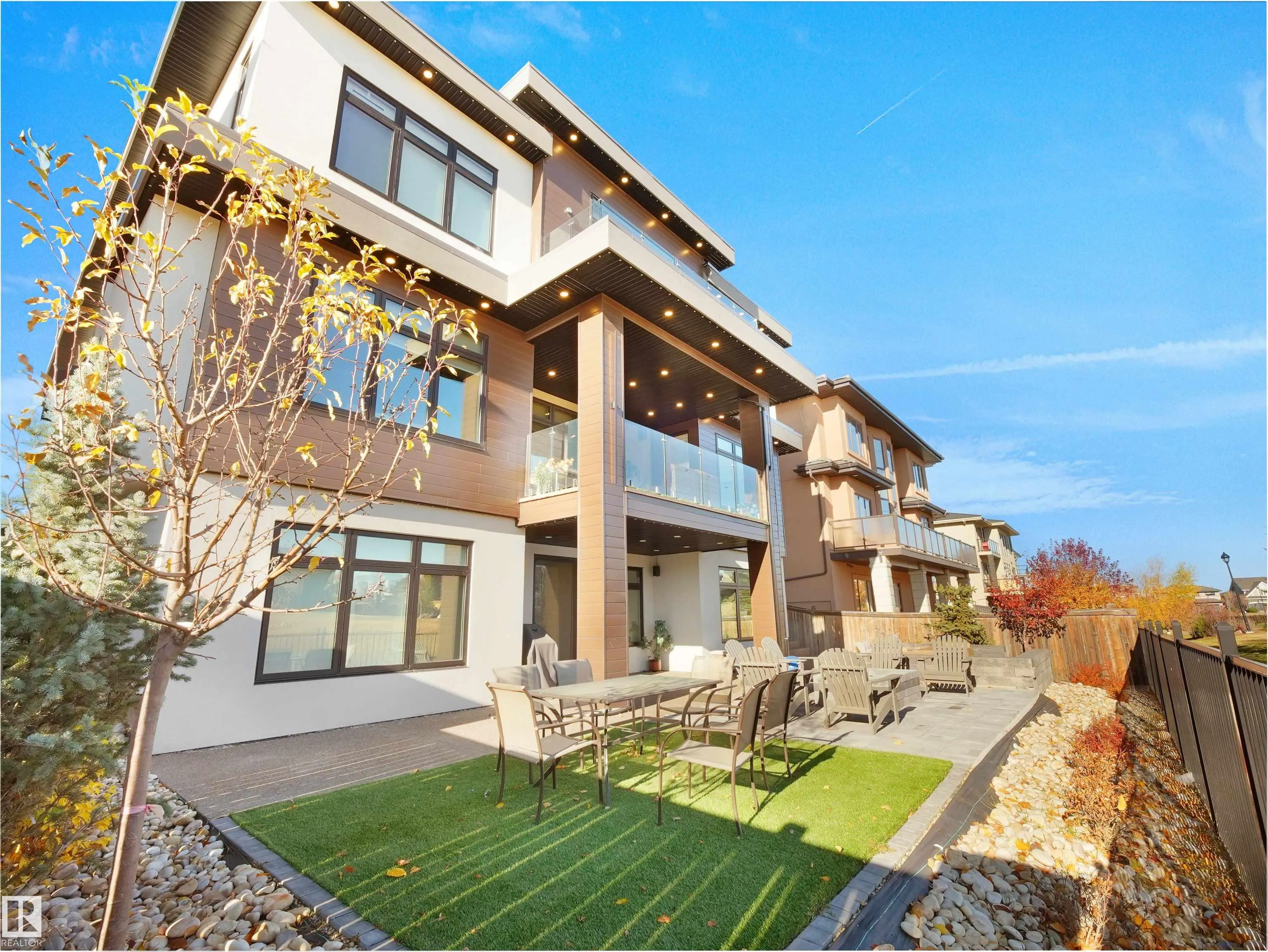 4809 WOOLSEY Lane