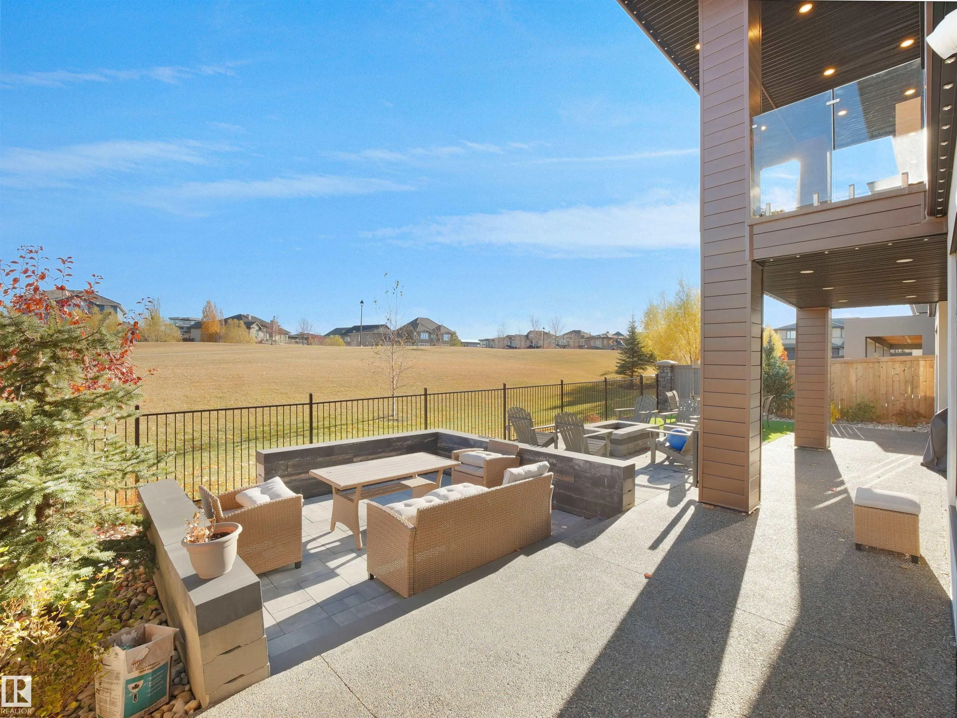 4809 WOOLSEY Lane