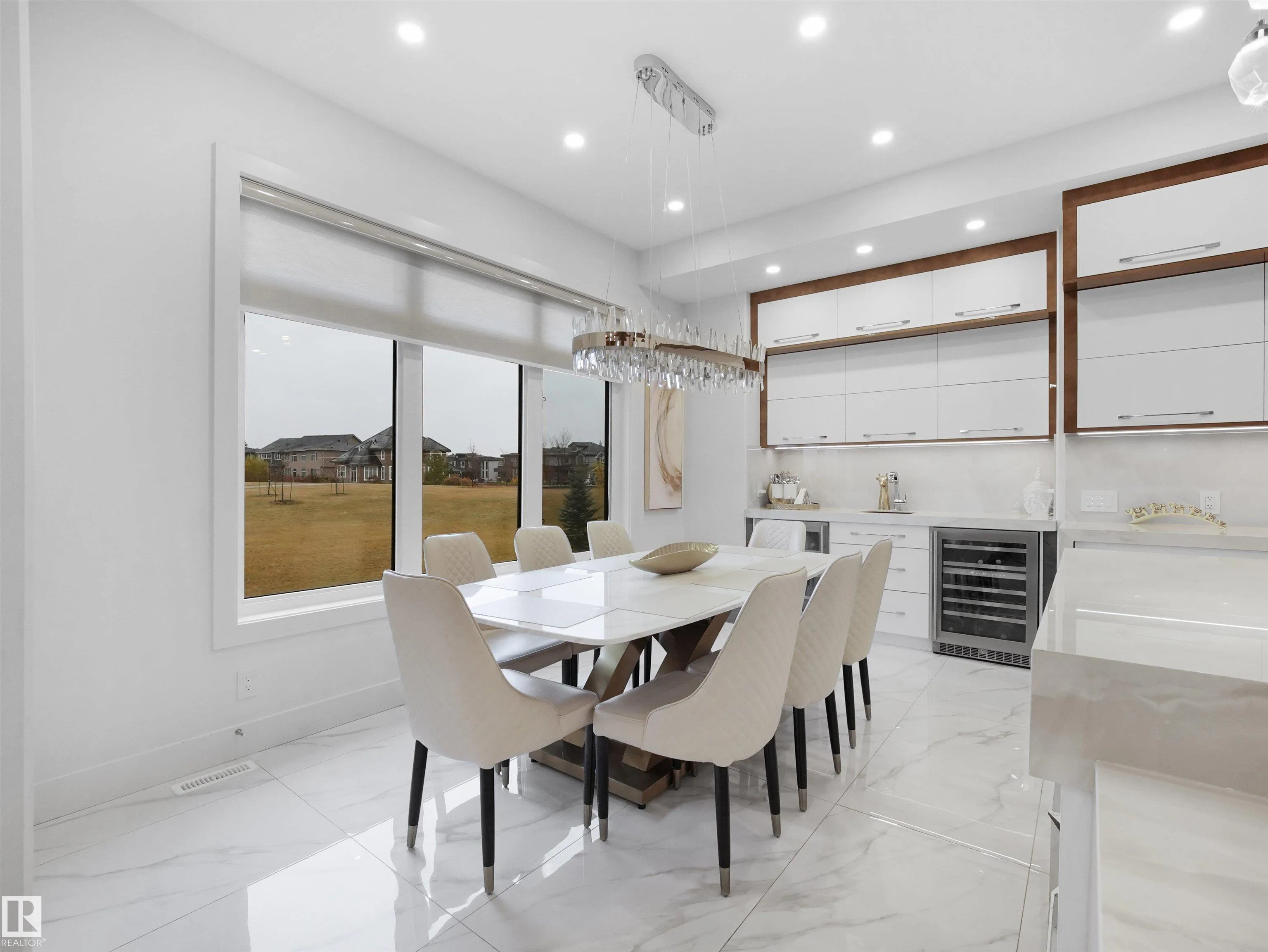4809 WOOLSEY Lane