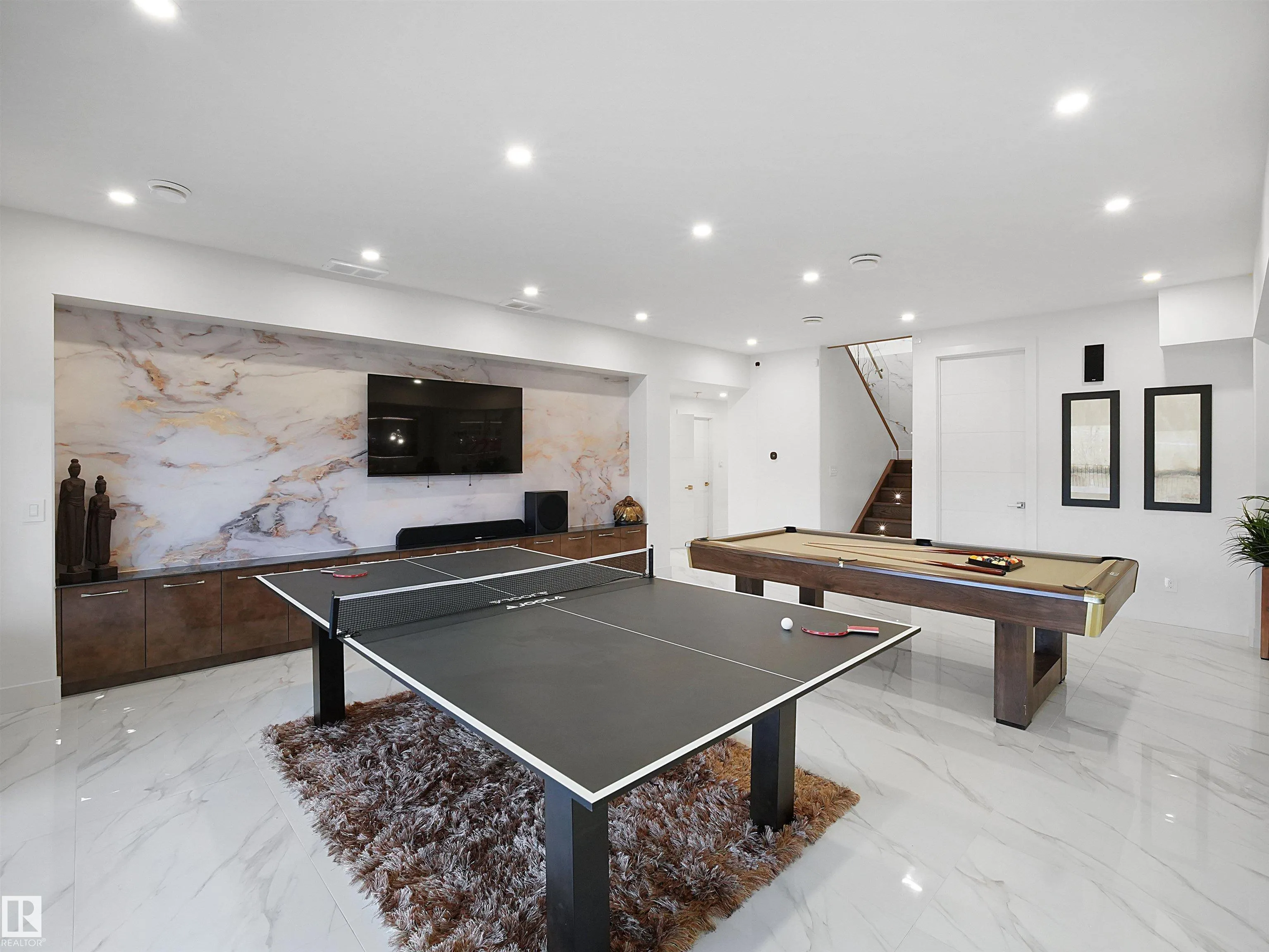 4809 WOOLSEY Lane