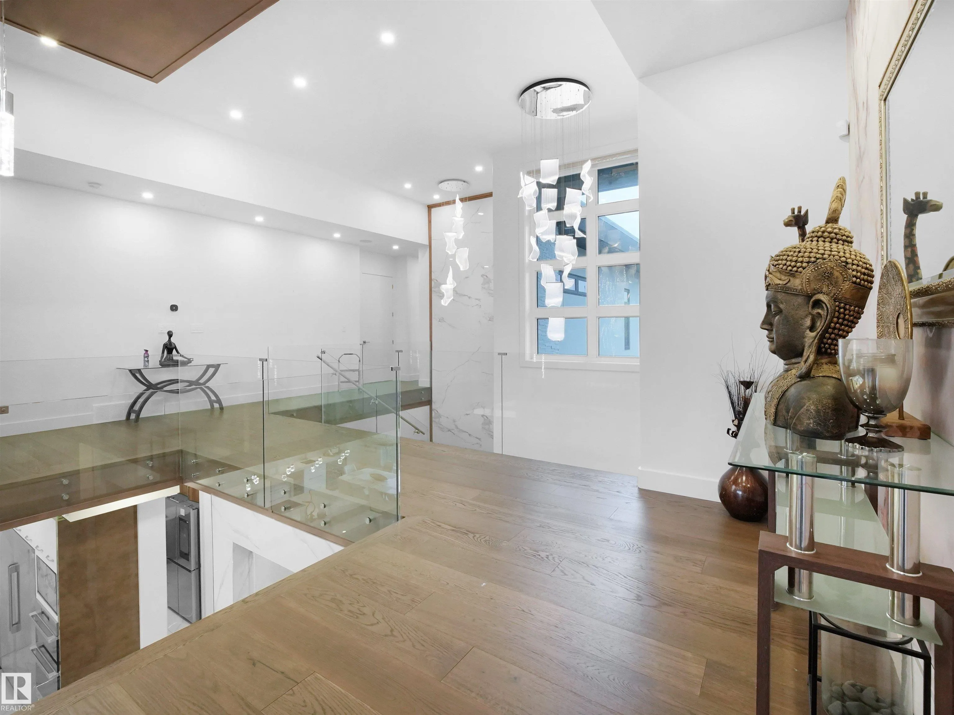 4809 WOOLSEY Lane