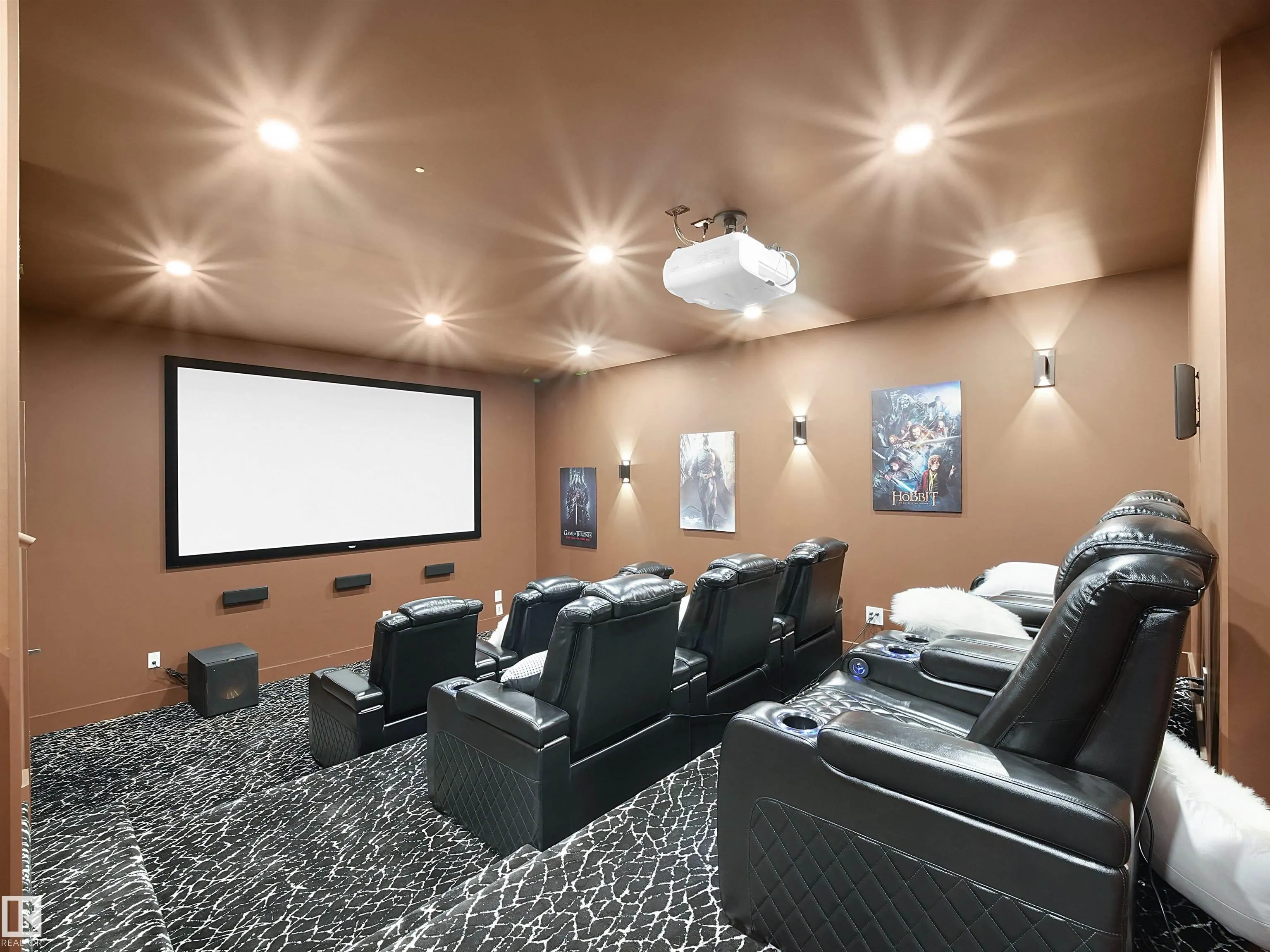 4809 WOOLSEY Lane
