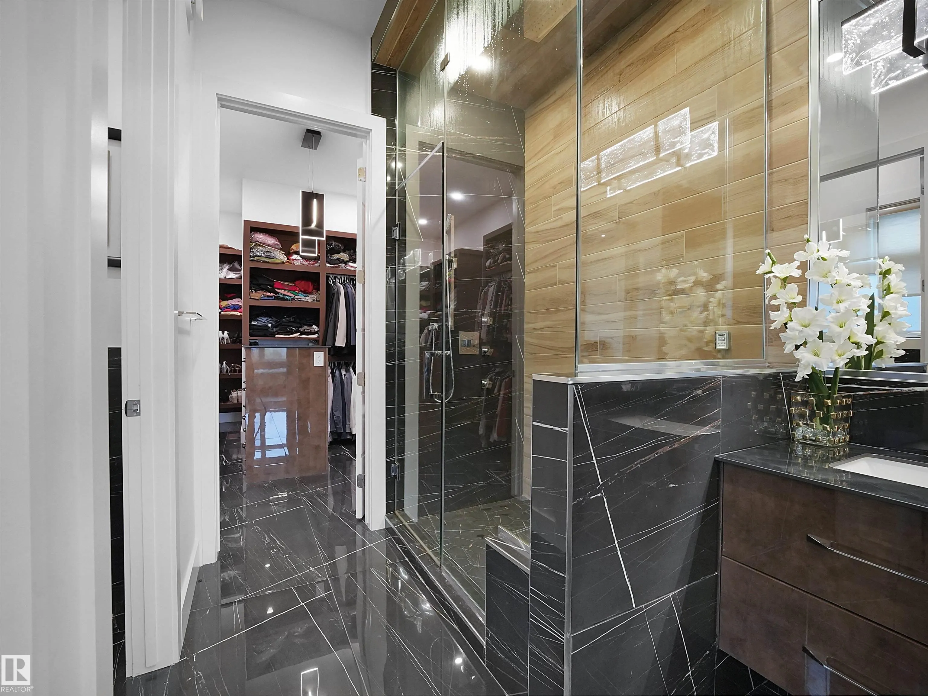 4809 WOOLSEY Lane