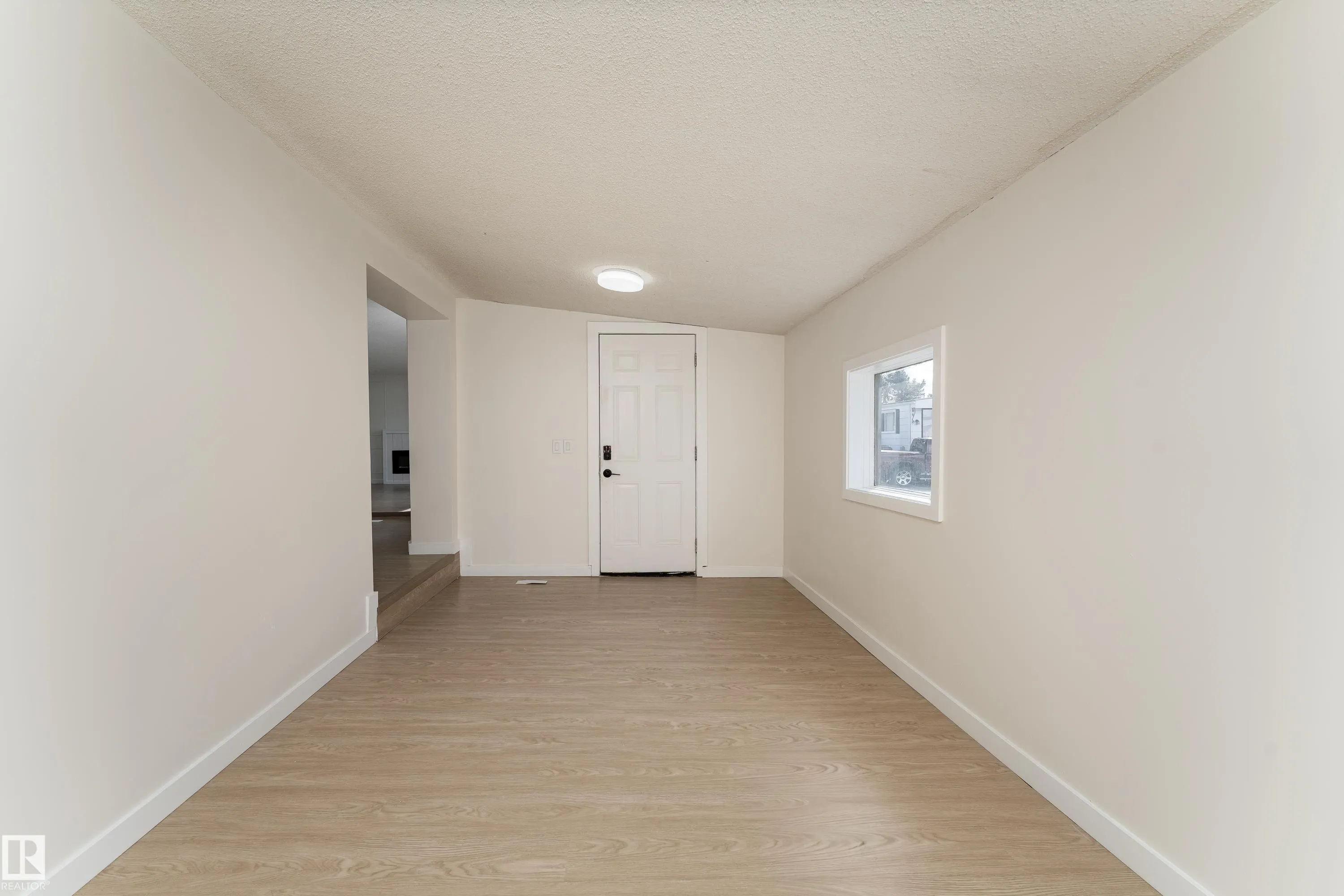 305 calahoo Road