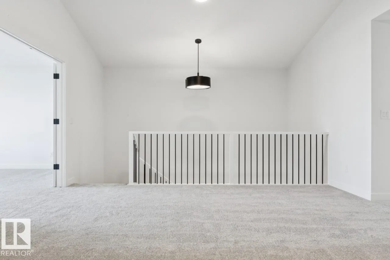 99 Rosa Crescent