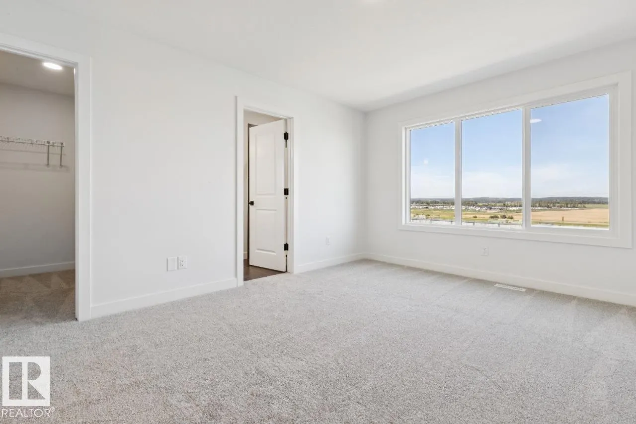 99 Rosa Crescent