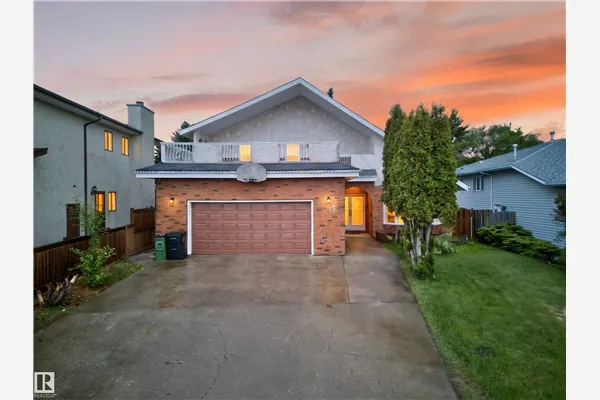 34 Grand Meadows Cr