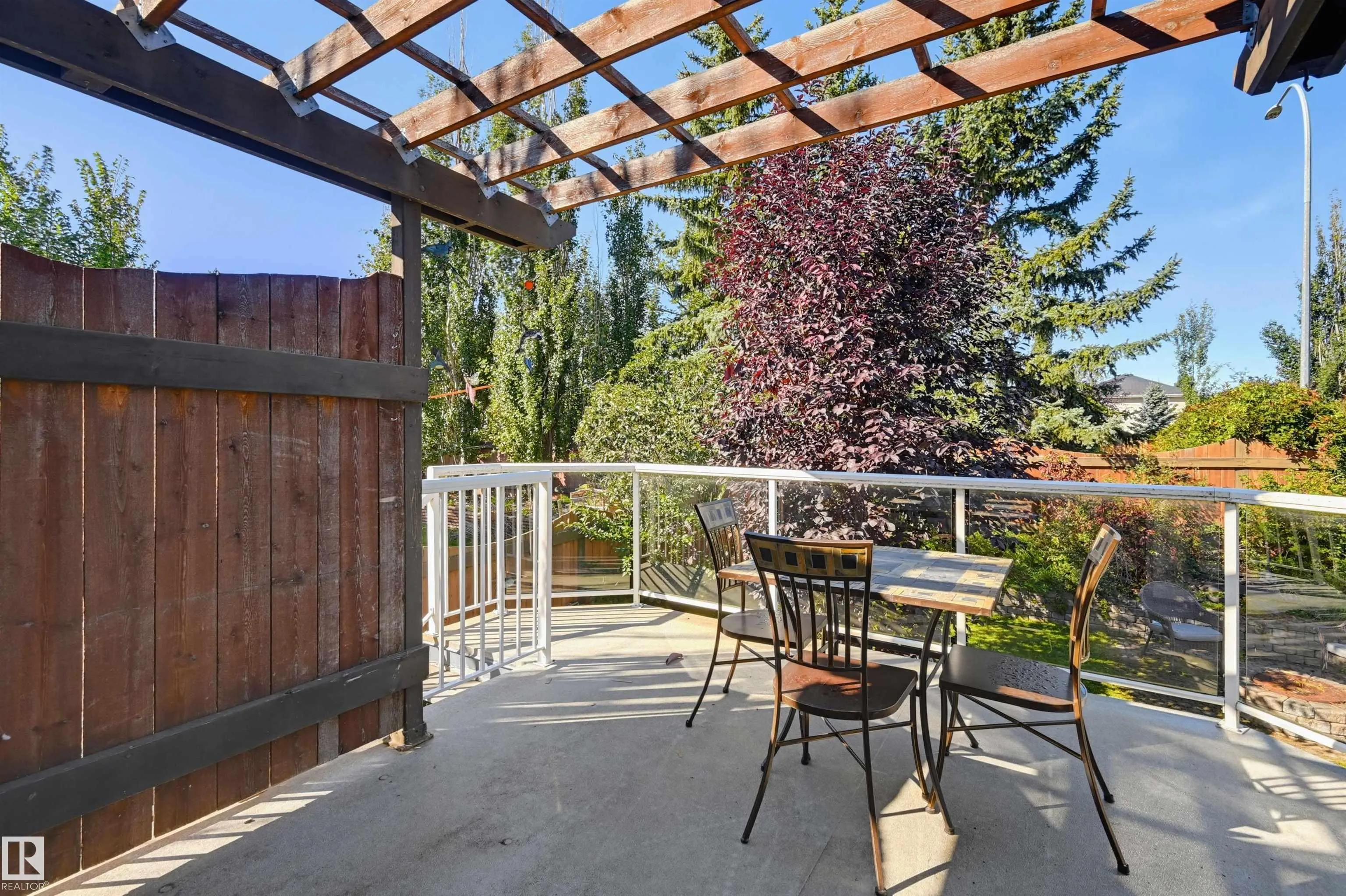 89 Dunfield Crescent
