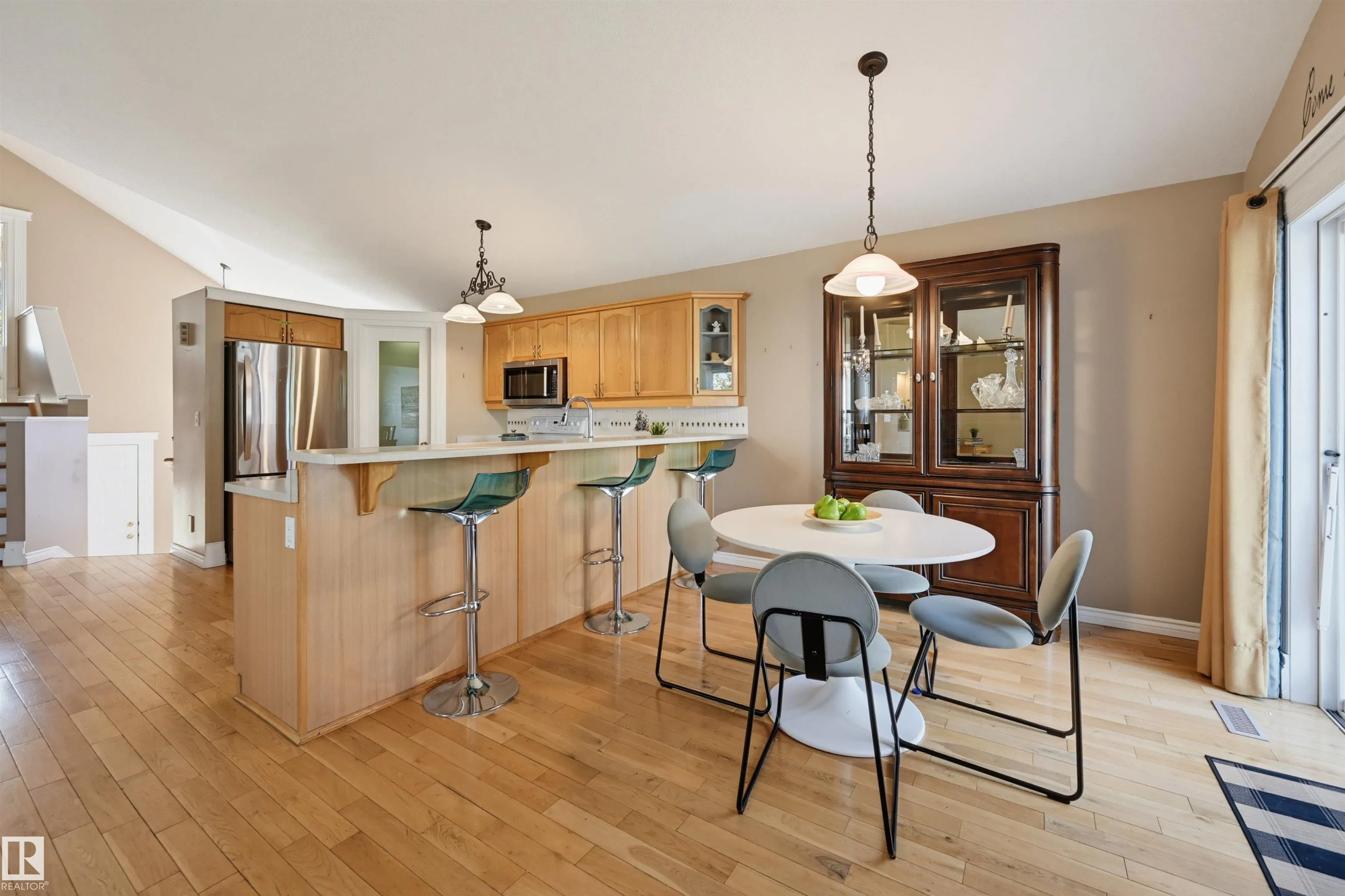 89 Dunfield Crescent