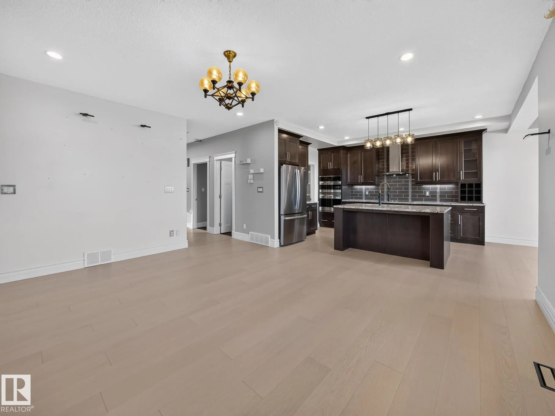 164 DURRAND Bend