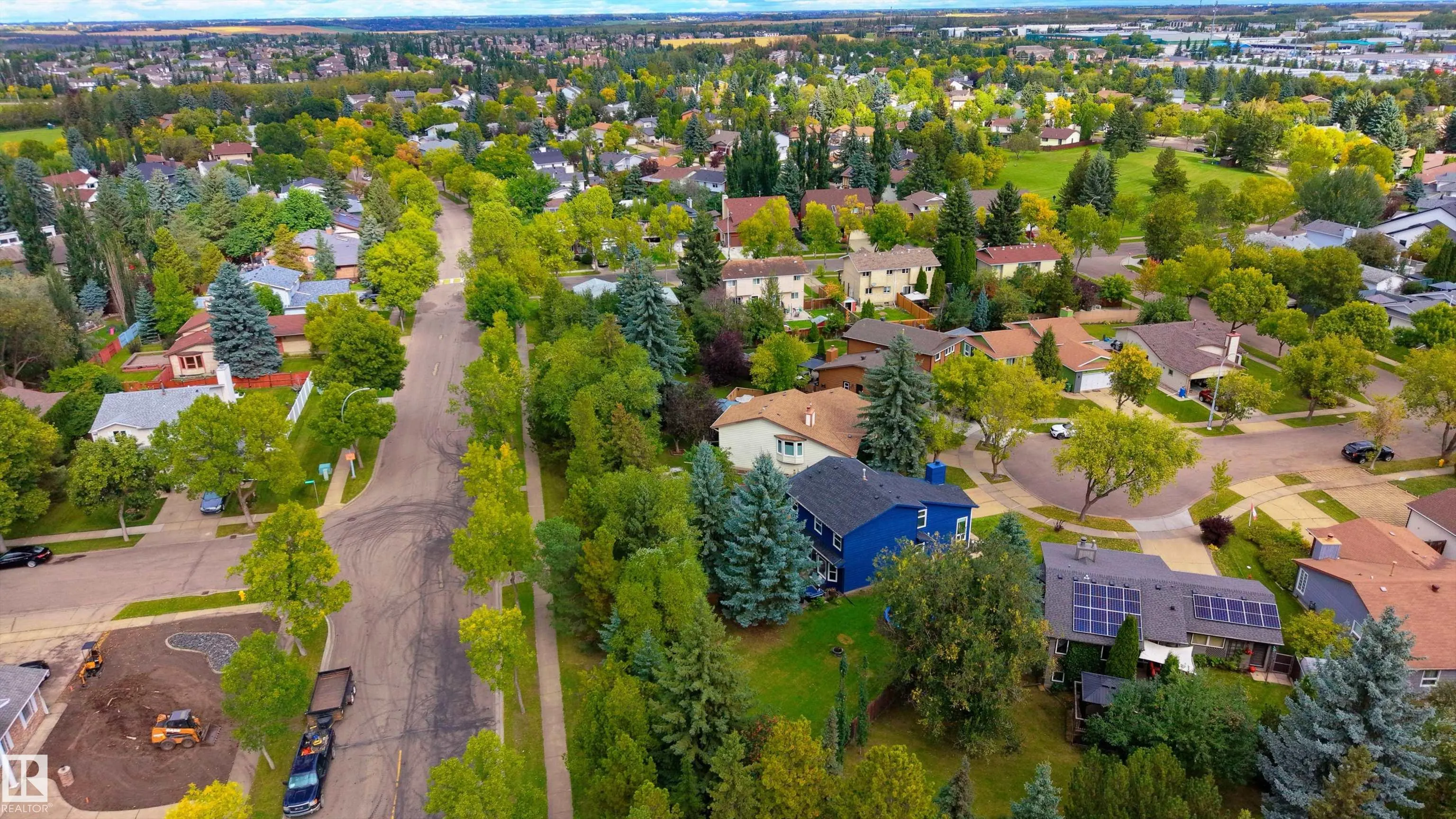 11 PATTERSON Crescent